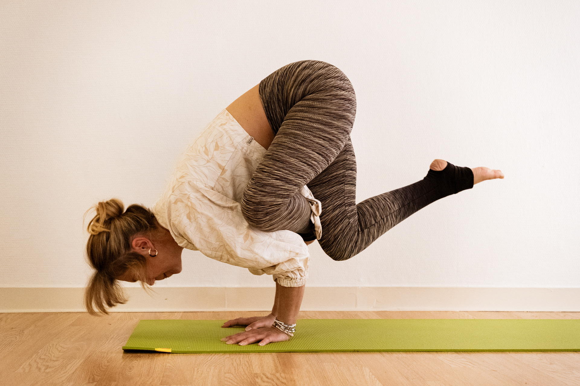 Angele Om Yoga