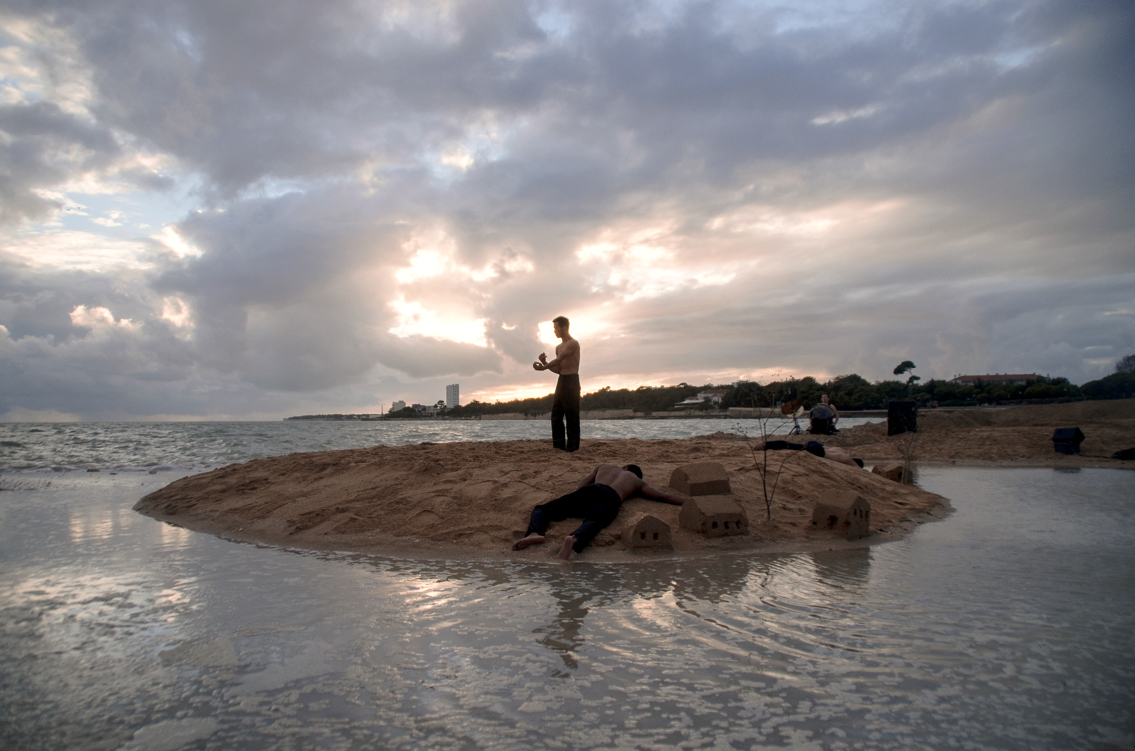 Ô et le Sablier Bleu - Tho Anothaï - CCN - Bleu Versant - 2015