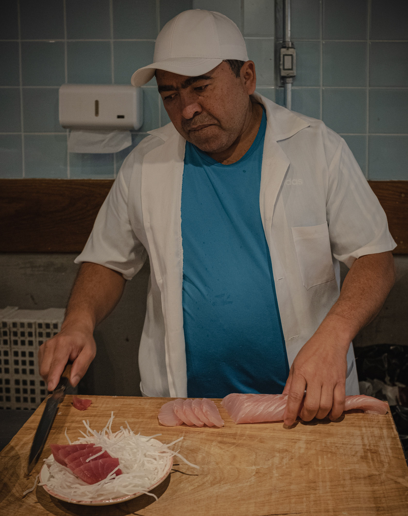 [Fujifilm X100f] António from Mitsugi Fish Shop - Liberdade, São Paulo (September 2019)