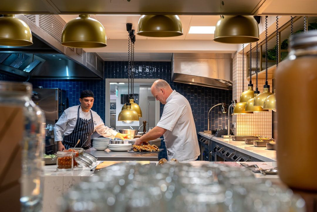 ✨SPOTTED✨ Chef Paul cooking up a storm at @TyburnKitchenldn for this morning’s breakfast feast! 🍳