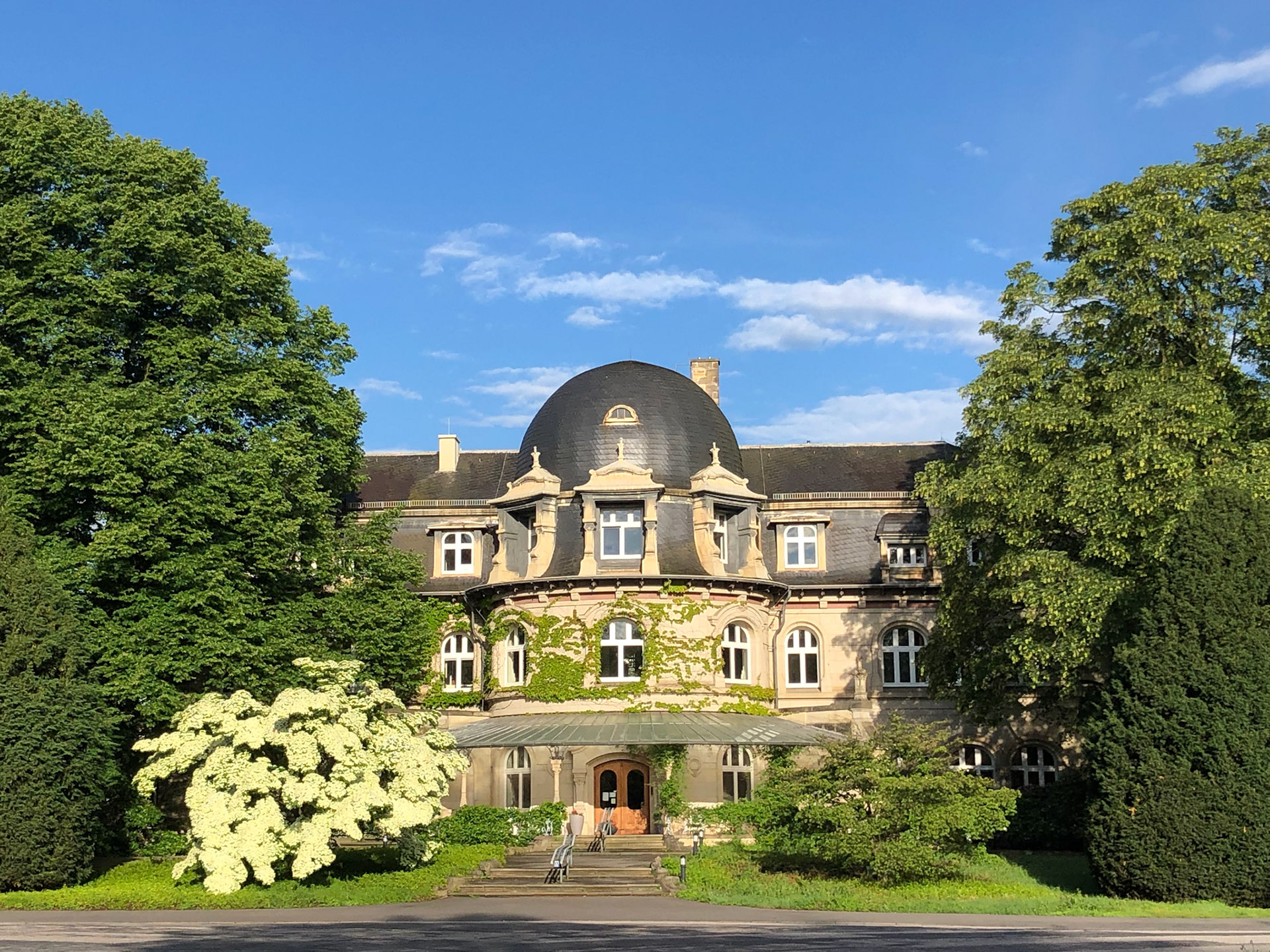 Das Verwaltungsgebäude im Jugendstil
