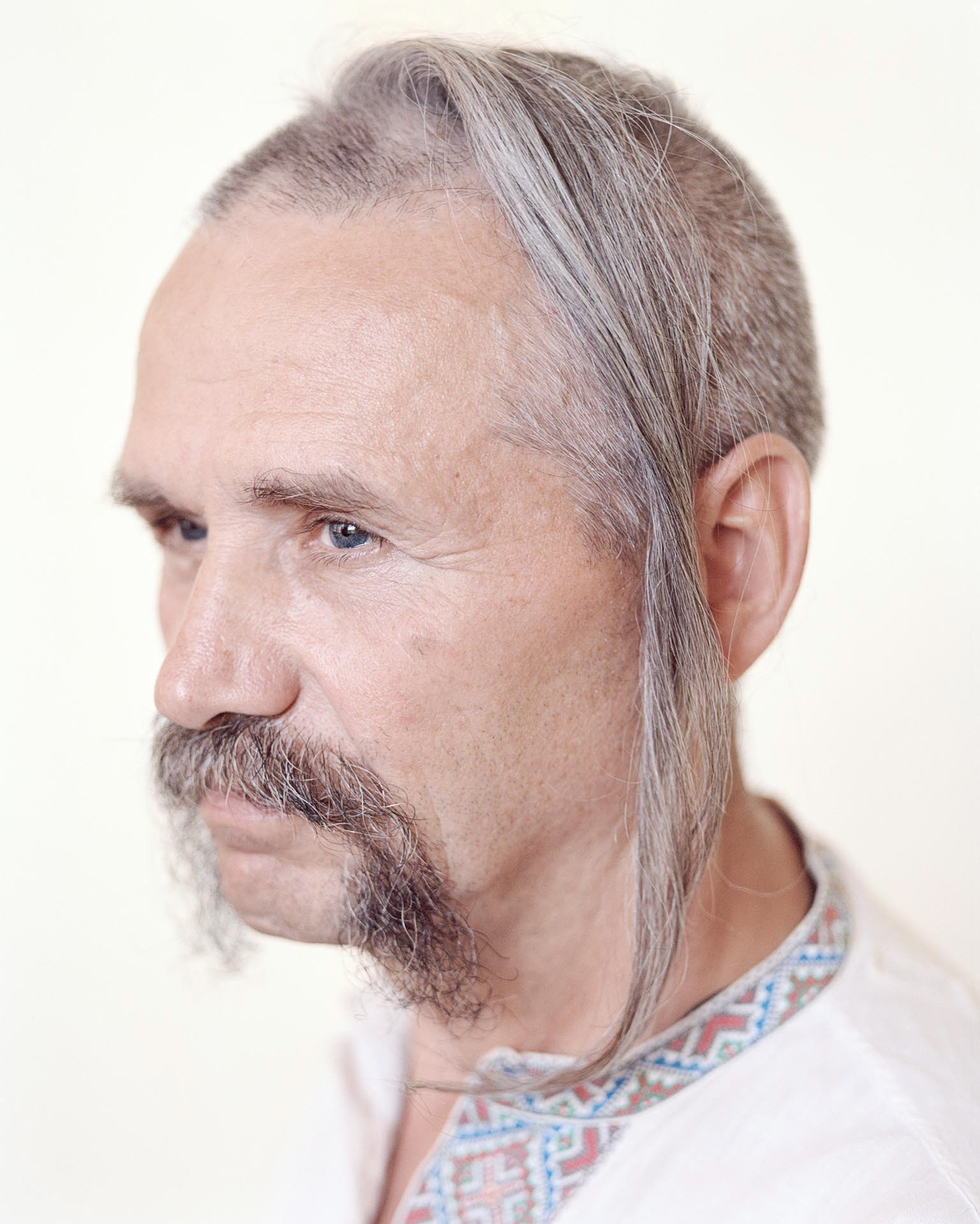 Borys Tutuka proudly claims his Ukrainian origin. Ukrainian people were transferred to Estonia during the Soviet period and today they are the second biggest Russophone minority of the country, Kohtla-Järve