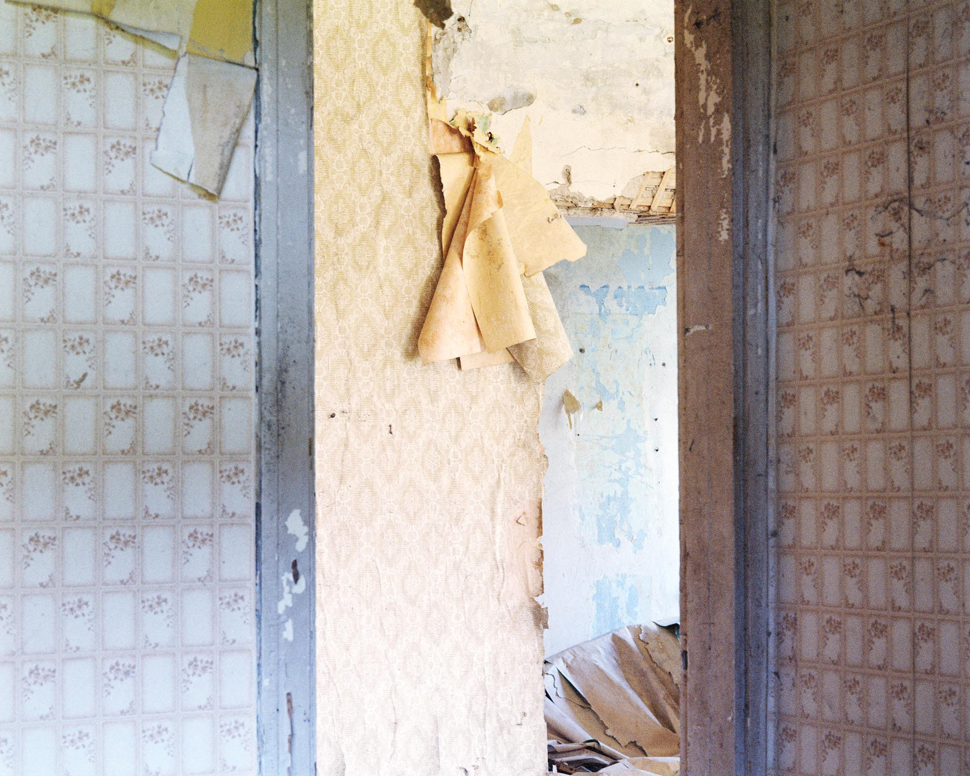 Inside a house in Viivikonna. Viivikonna is a rural village of Ida-Viru county that boomed, back in the 60s, after the opening of some sorrounding shale mines. A lot of workers first moved there and then quit the village after all the mines have been closed. Today the village is almost abandoned