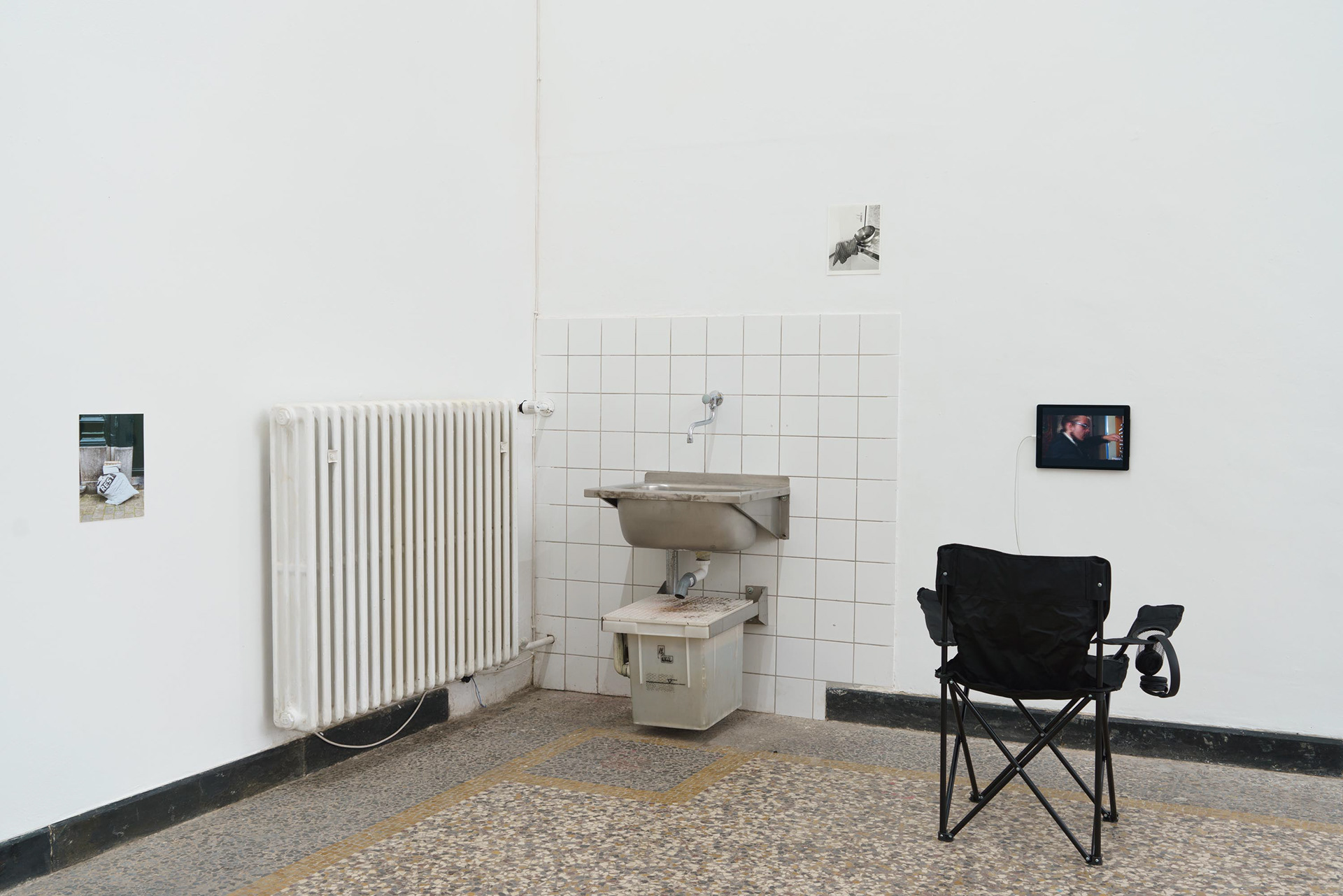 Exhibition view featuring Prost Tannhäuser, Kunstakademie Düsseldorf, 2026.