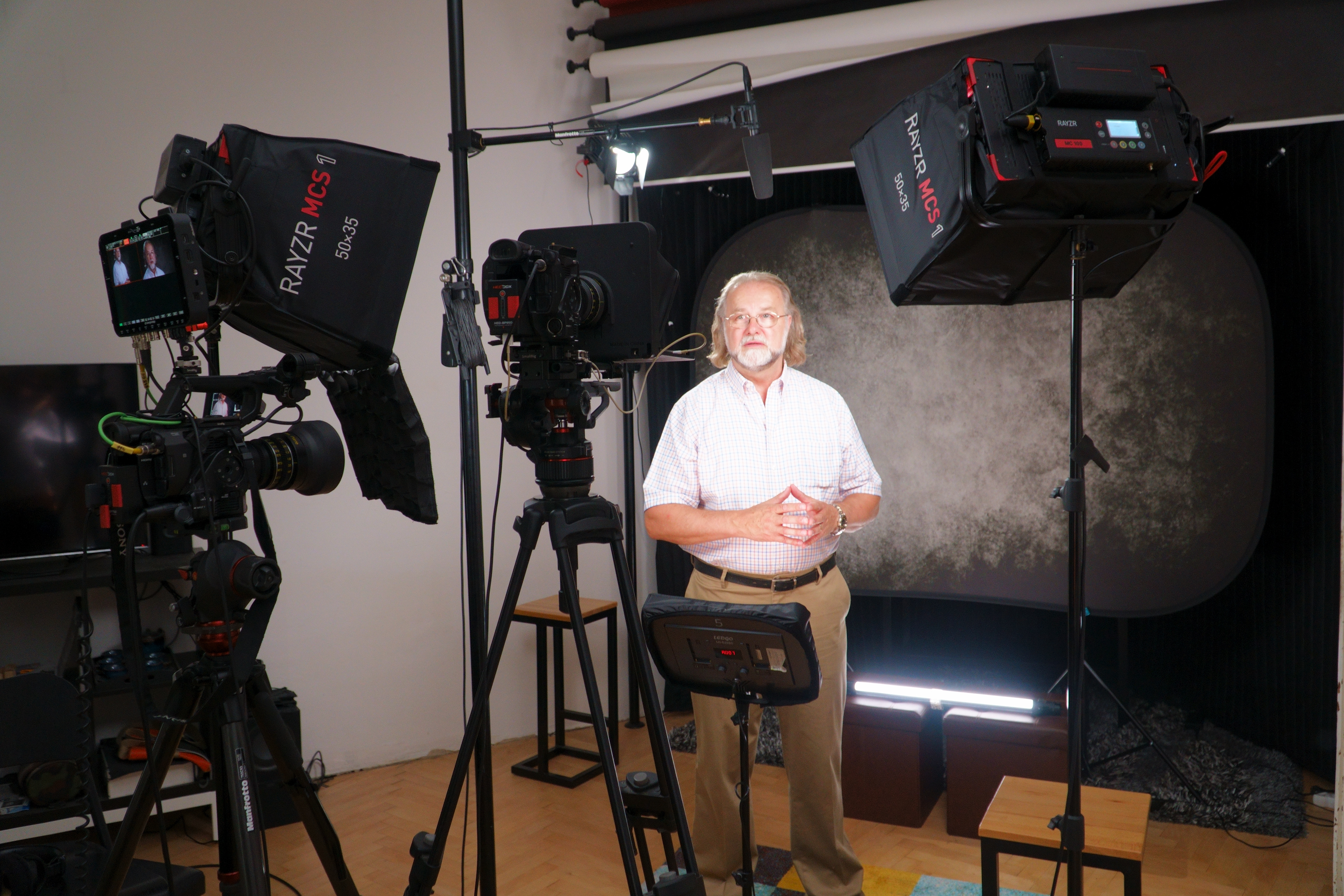 Portable stylish background for timeless look.