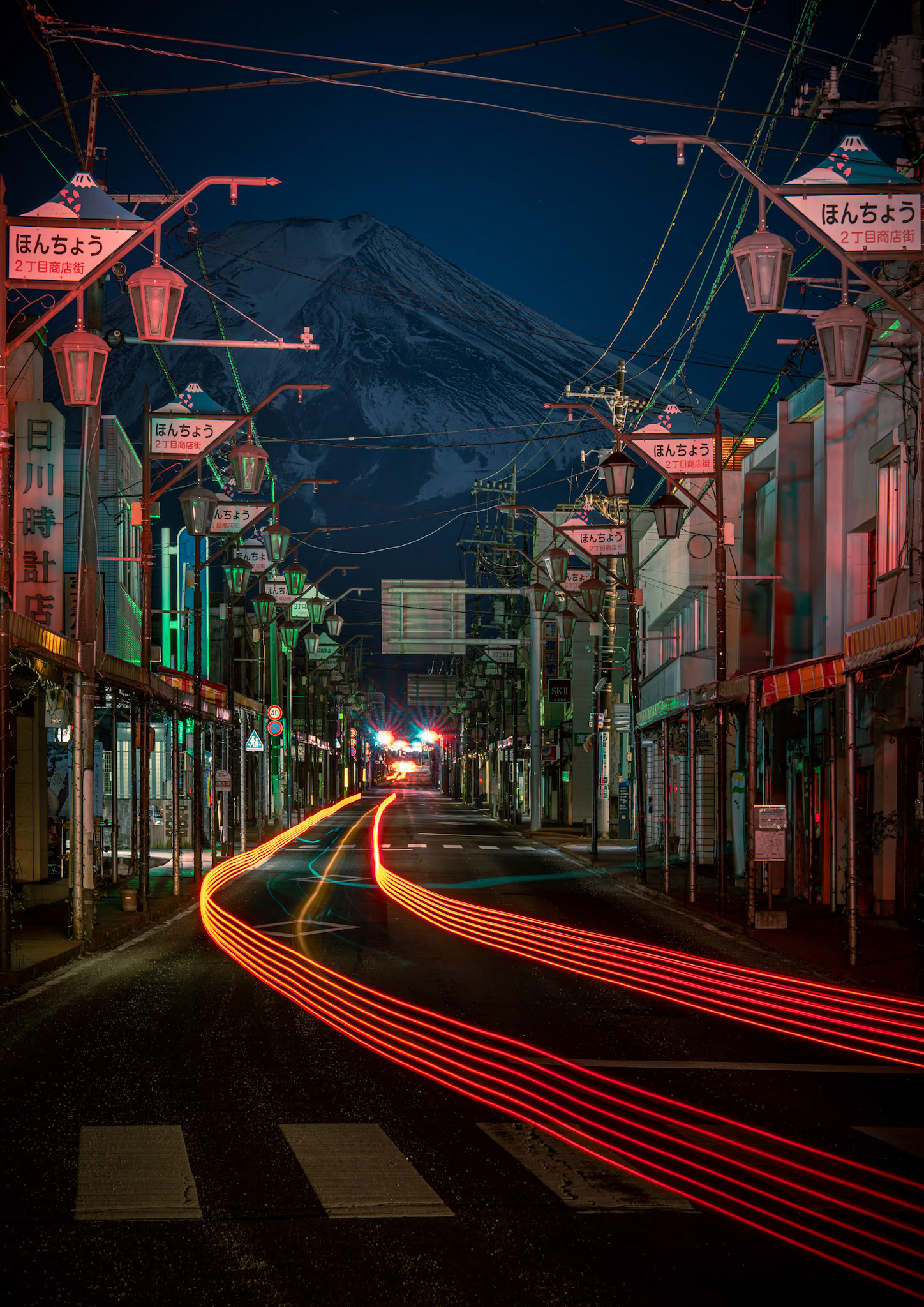 Early morning on Honcho Street