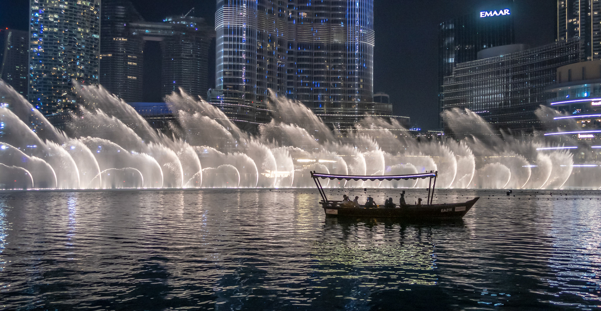 Dubai - Fountains at Burj Khalifa