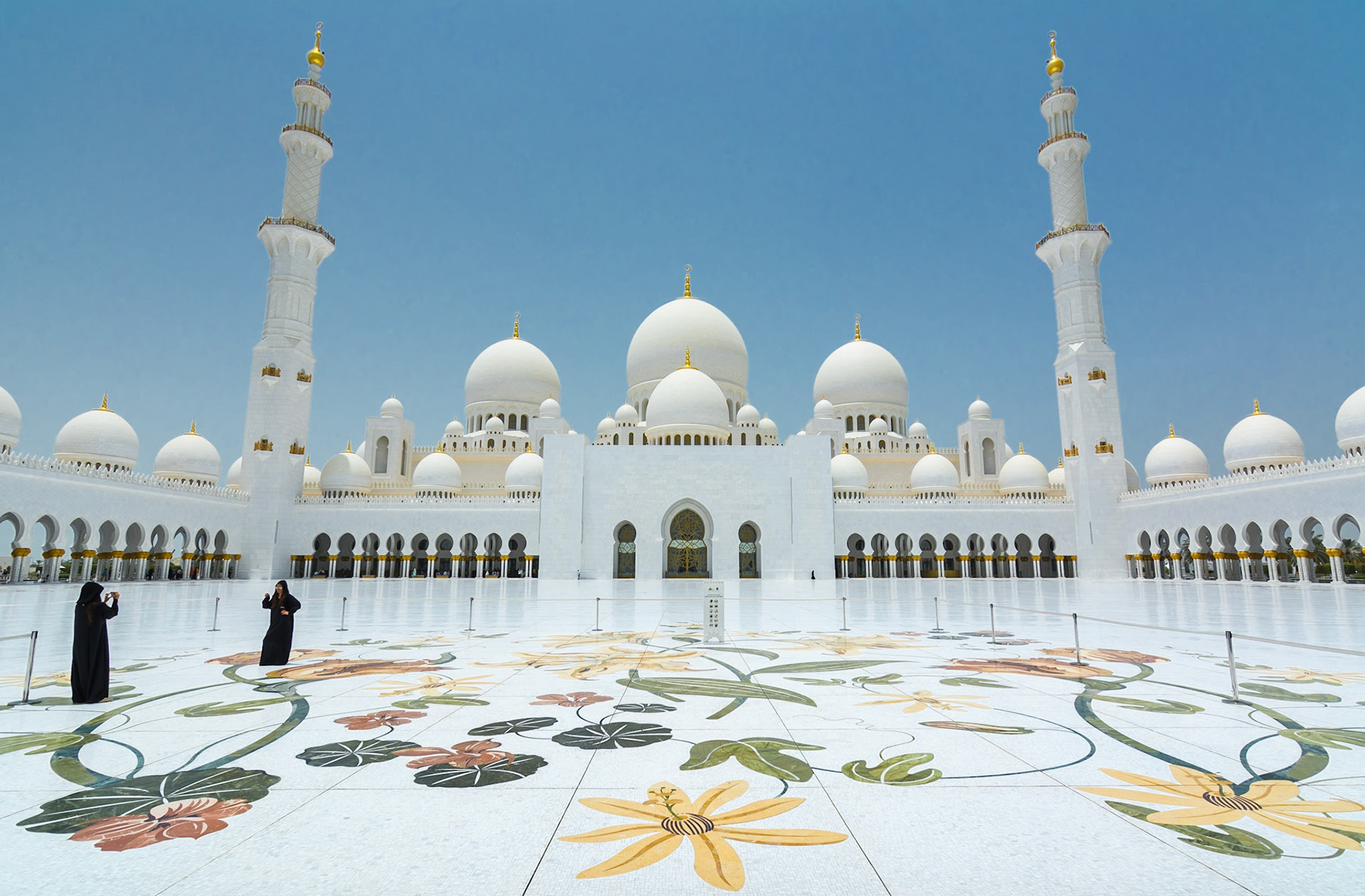 Photo Time at the Mosque
