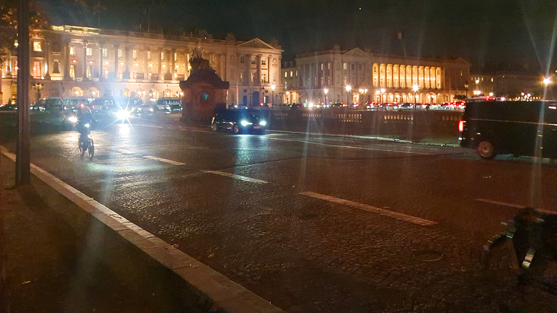 After dinner we strolled to the Place de la Concorde [Paris, Île-de-France, France]