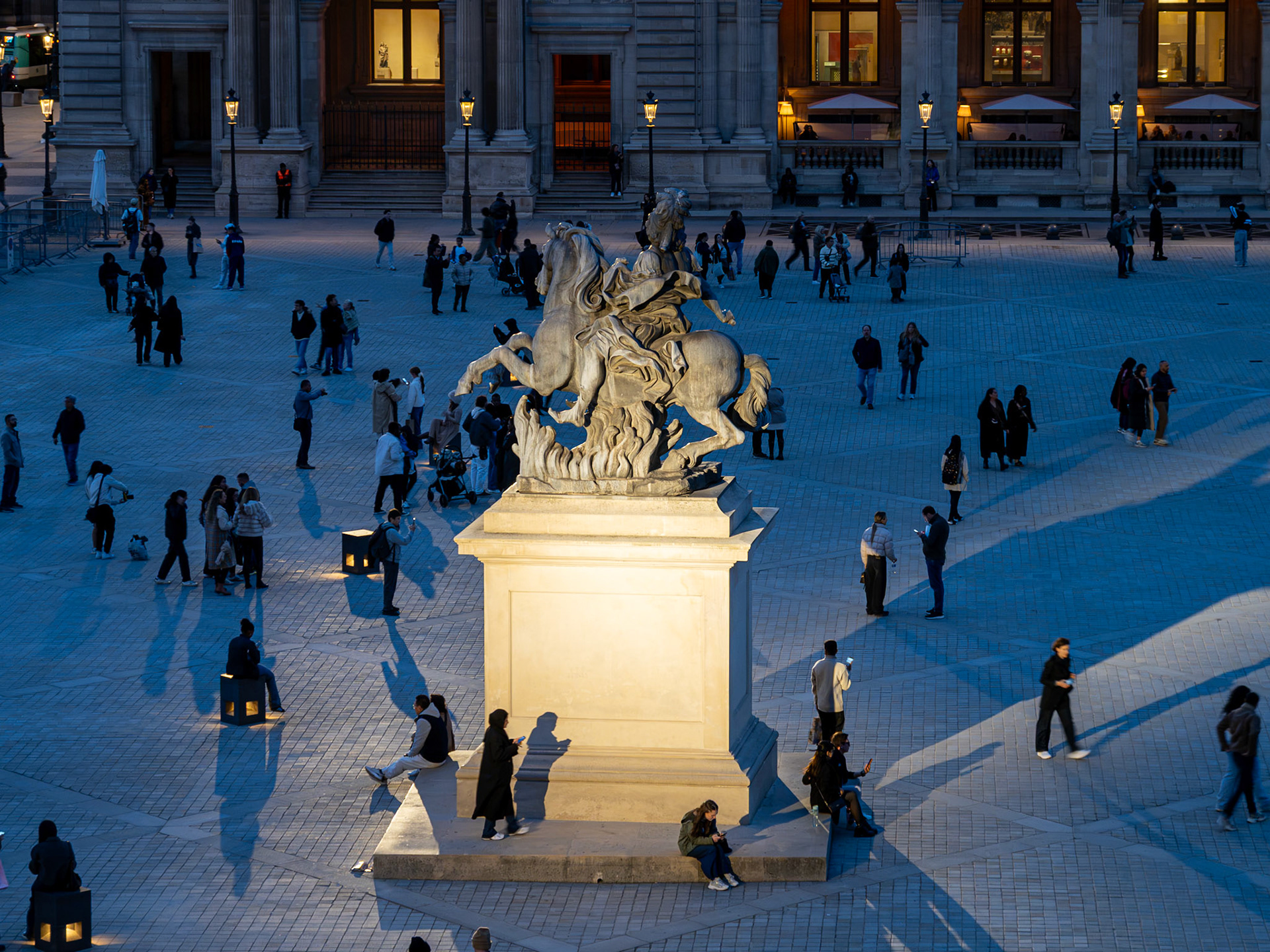 Late afternoon visit to the Louvre