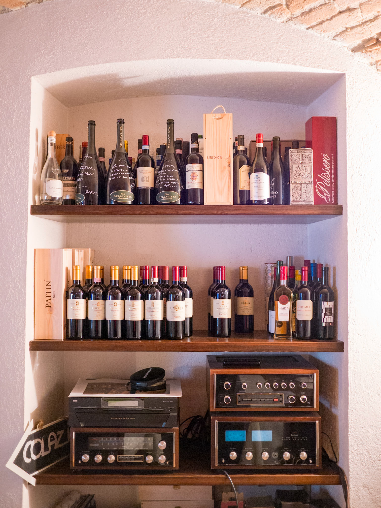 Werner lusted after the innkeeper's stereo [Provincia di Cuneo, Piemonte, Italy]