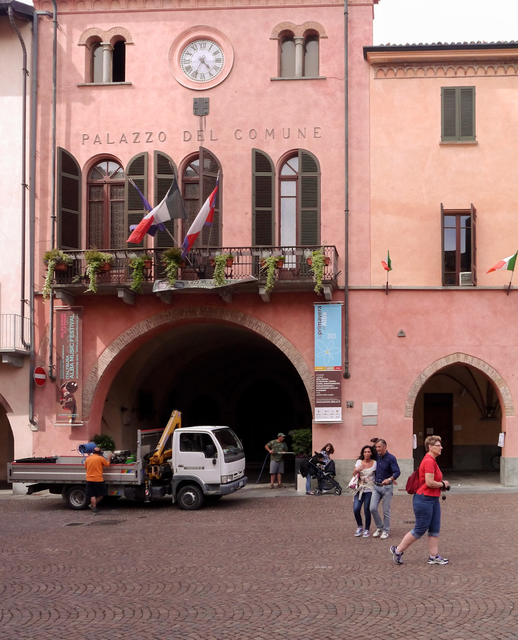 Piazza del Duomo [Alba, Piemonte, Italy]