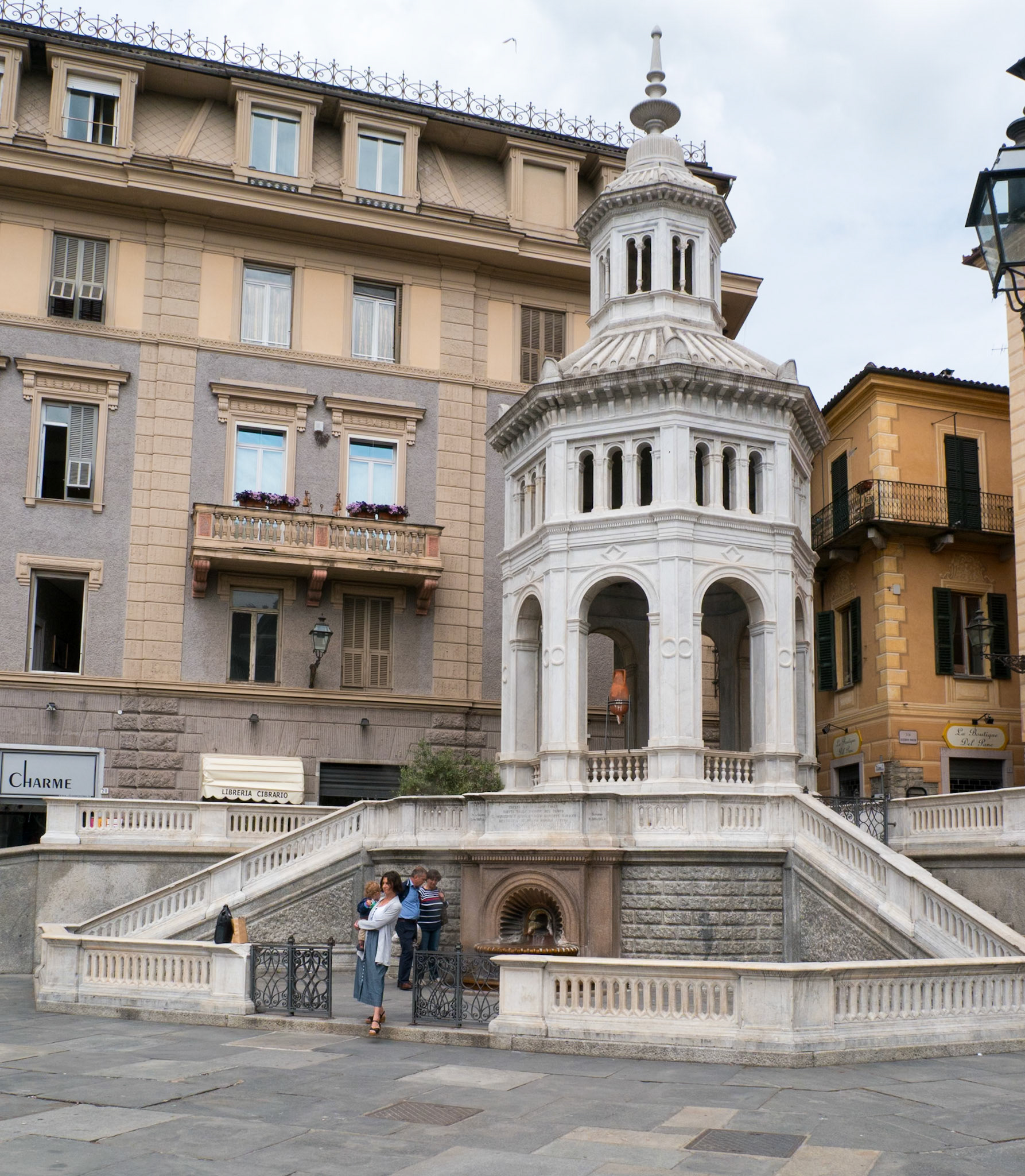 The hot spring "La bollente" comes up in the middle of town [Acqui Terme, Piemonte, Italy]