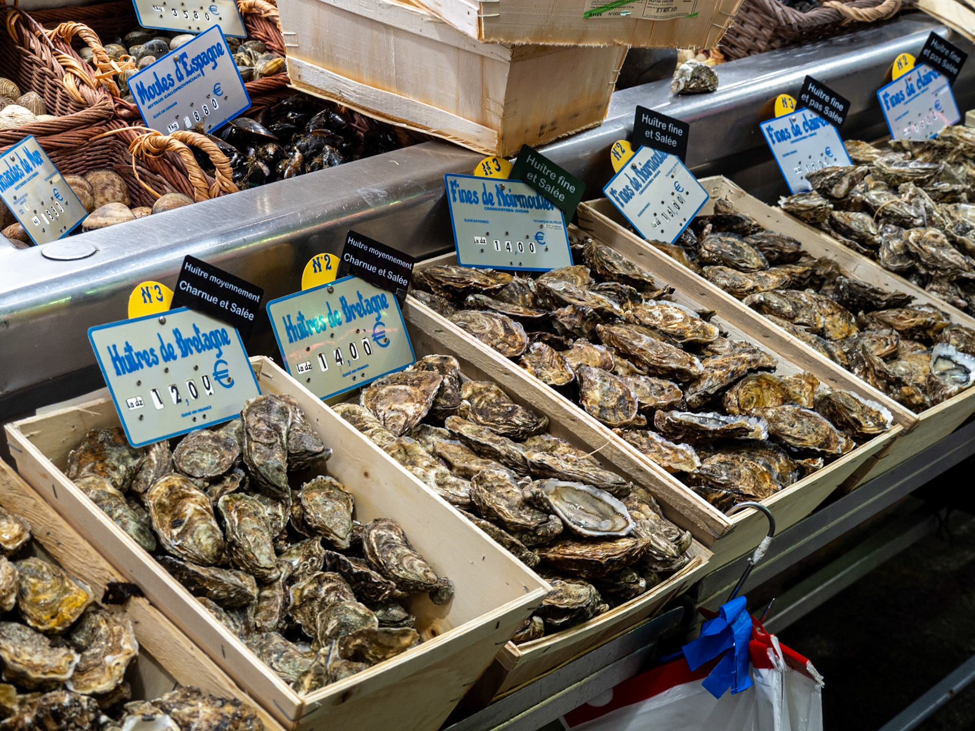 A highlight: the Marché d'Aligre [Paris, Île-de-France, France]