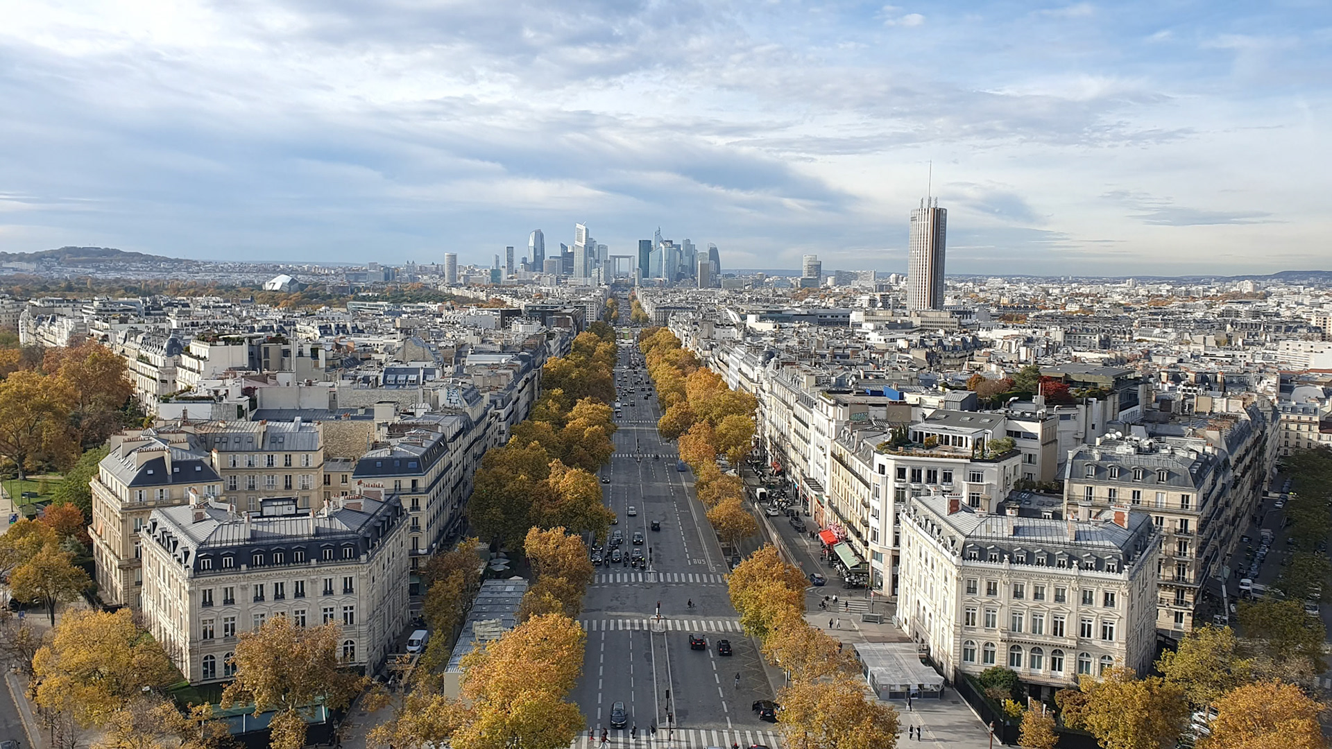 Breathtaking views aournd the city [Paris, Île-de-France, France]