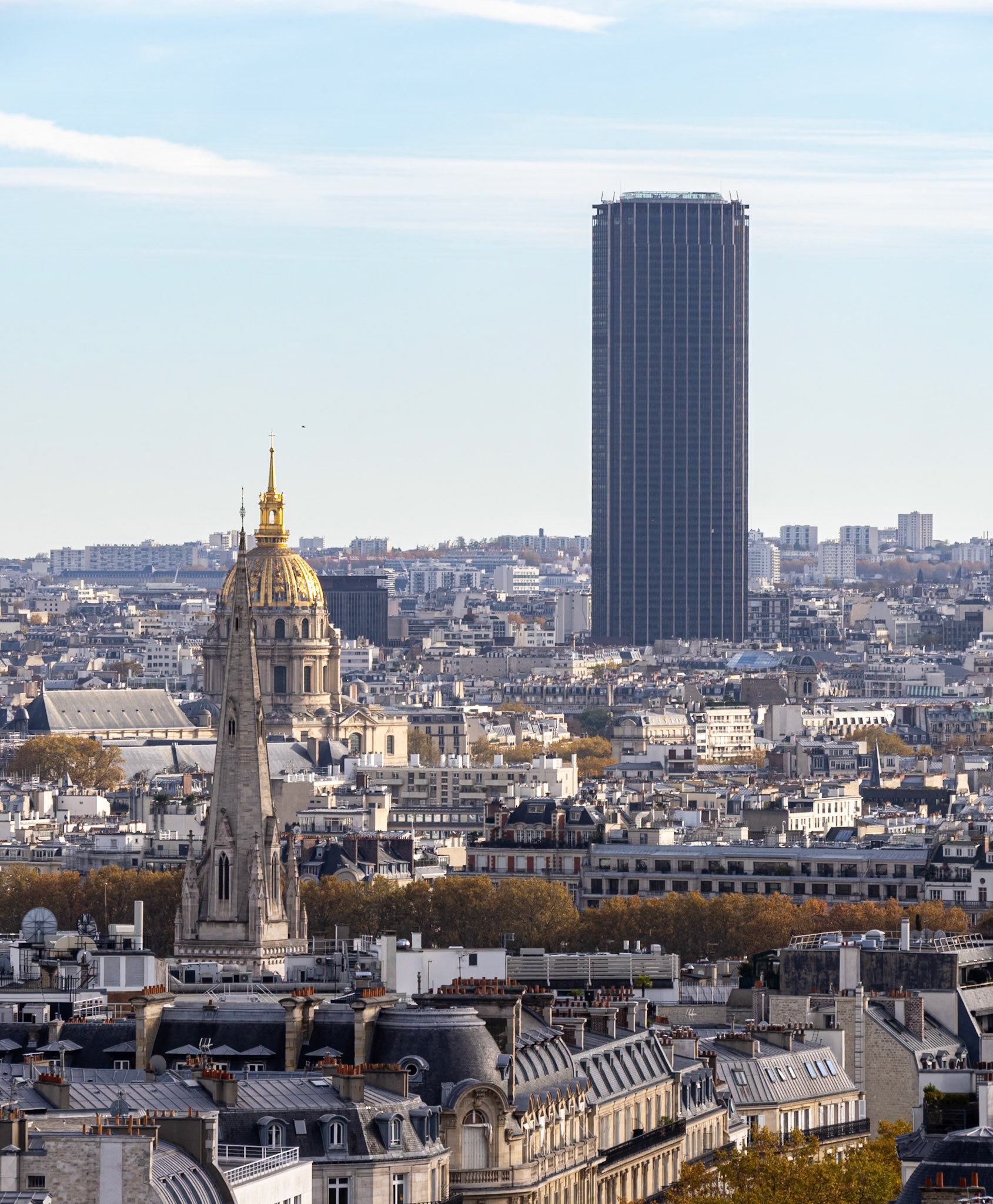 Breathtaking views aournd the city [Paris, Île-de-France, France]
