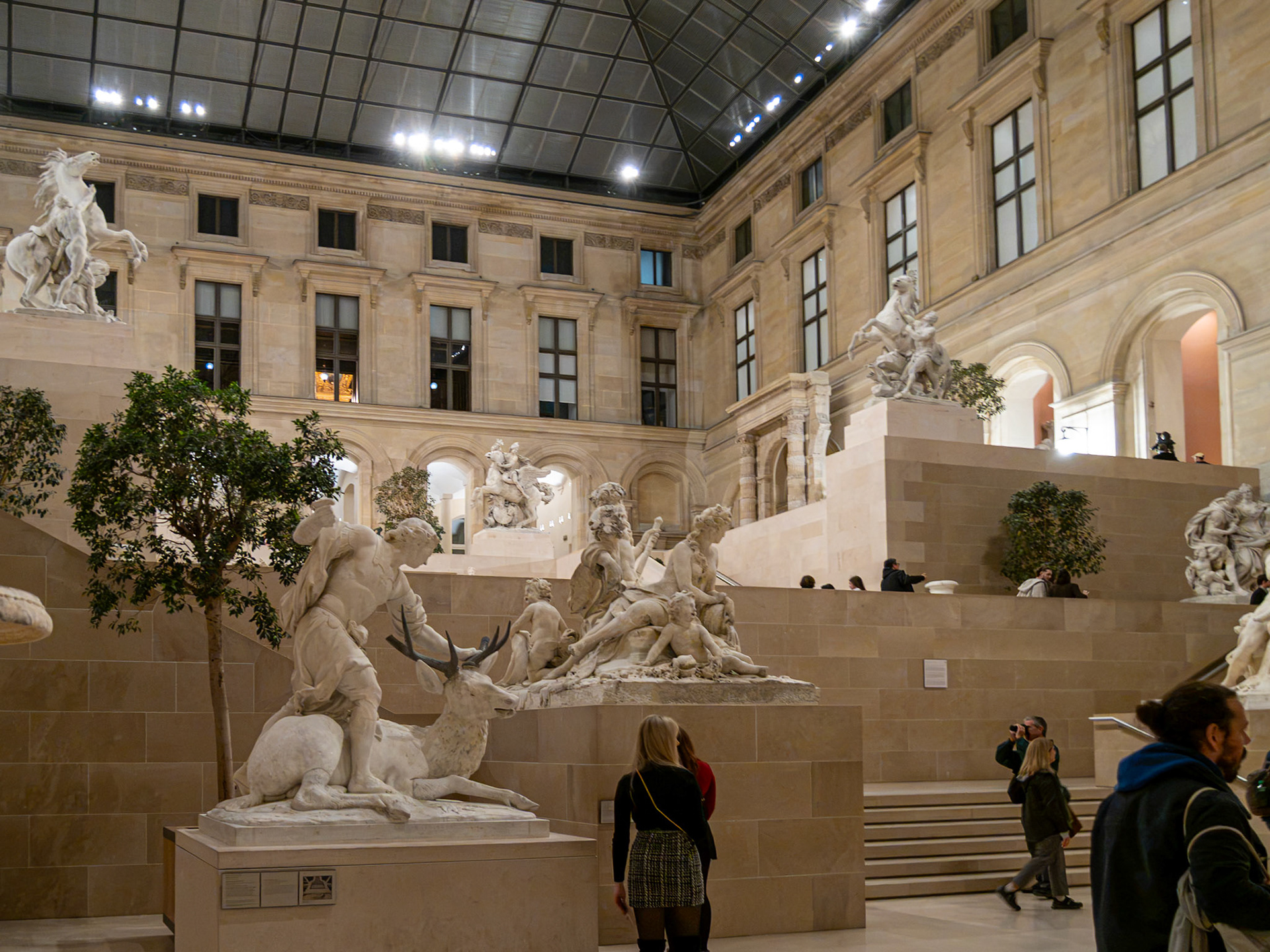 Late afternoon visit to the Louvre