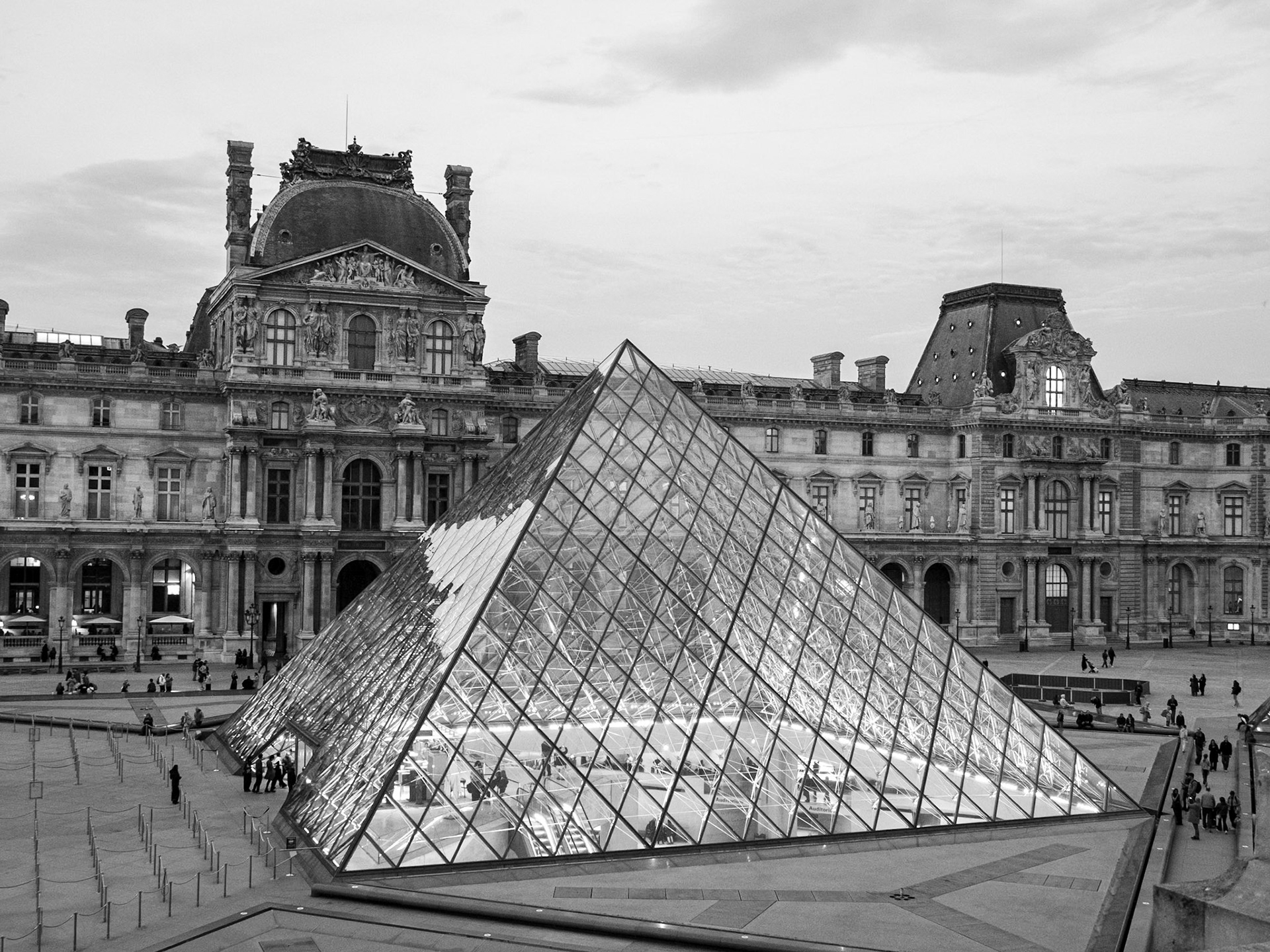 Late afternoon visit to the Louvre