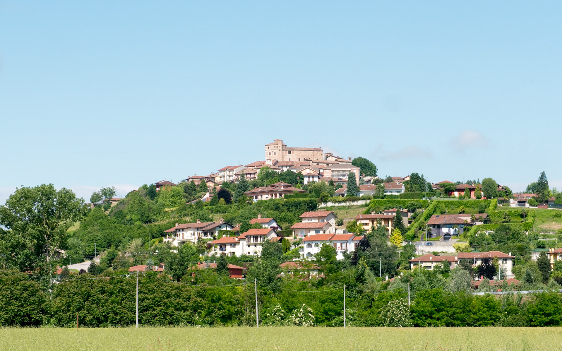 One of the many cute little hilltop towns [Talloria, Piemonte, Italy]