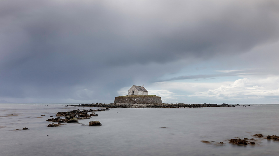 St Cwyfan's
