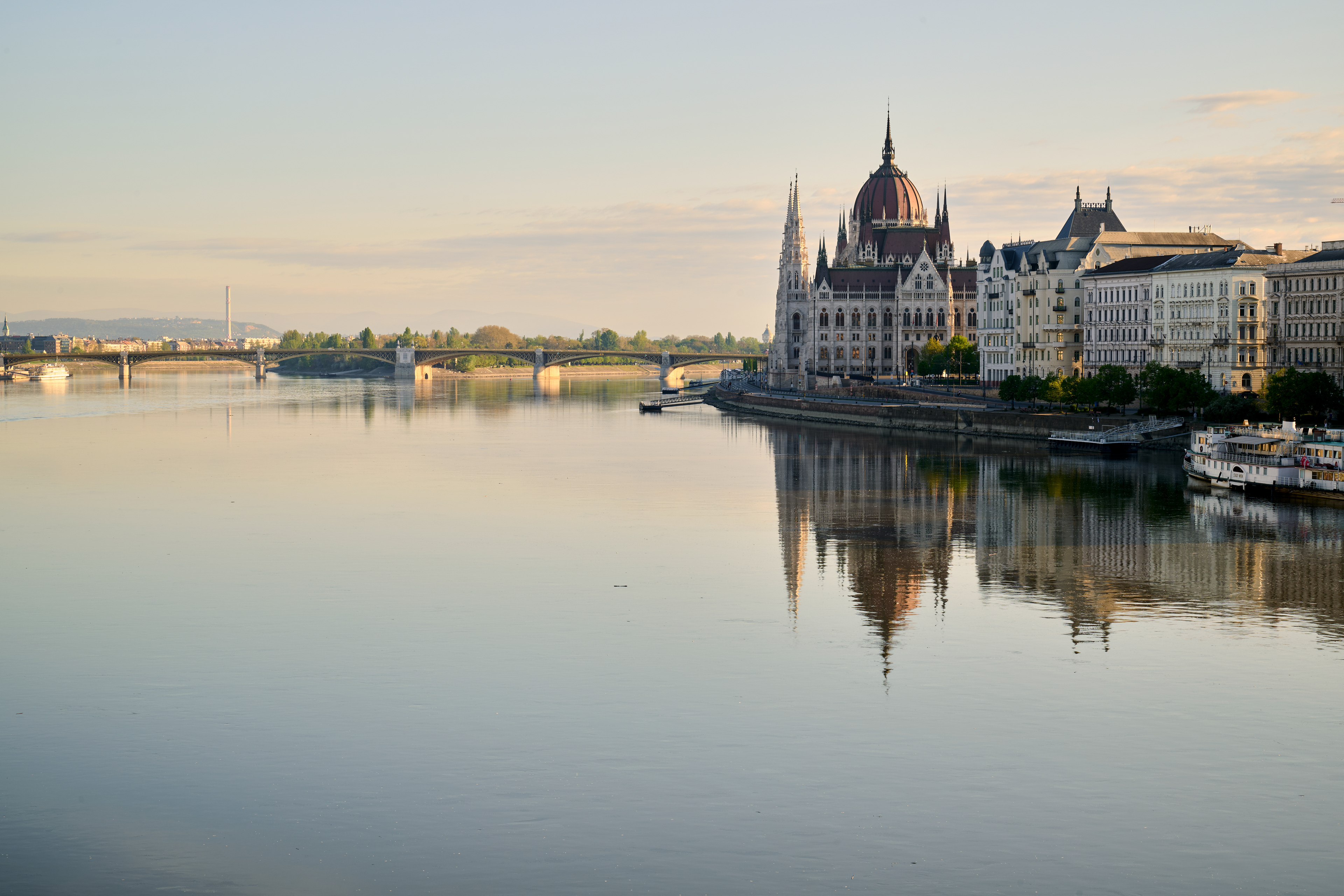 Sunrise at Budapest Parliament 
