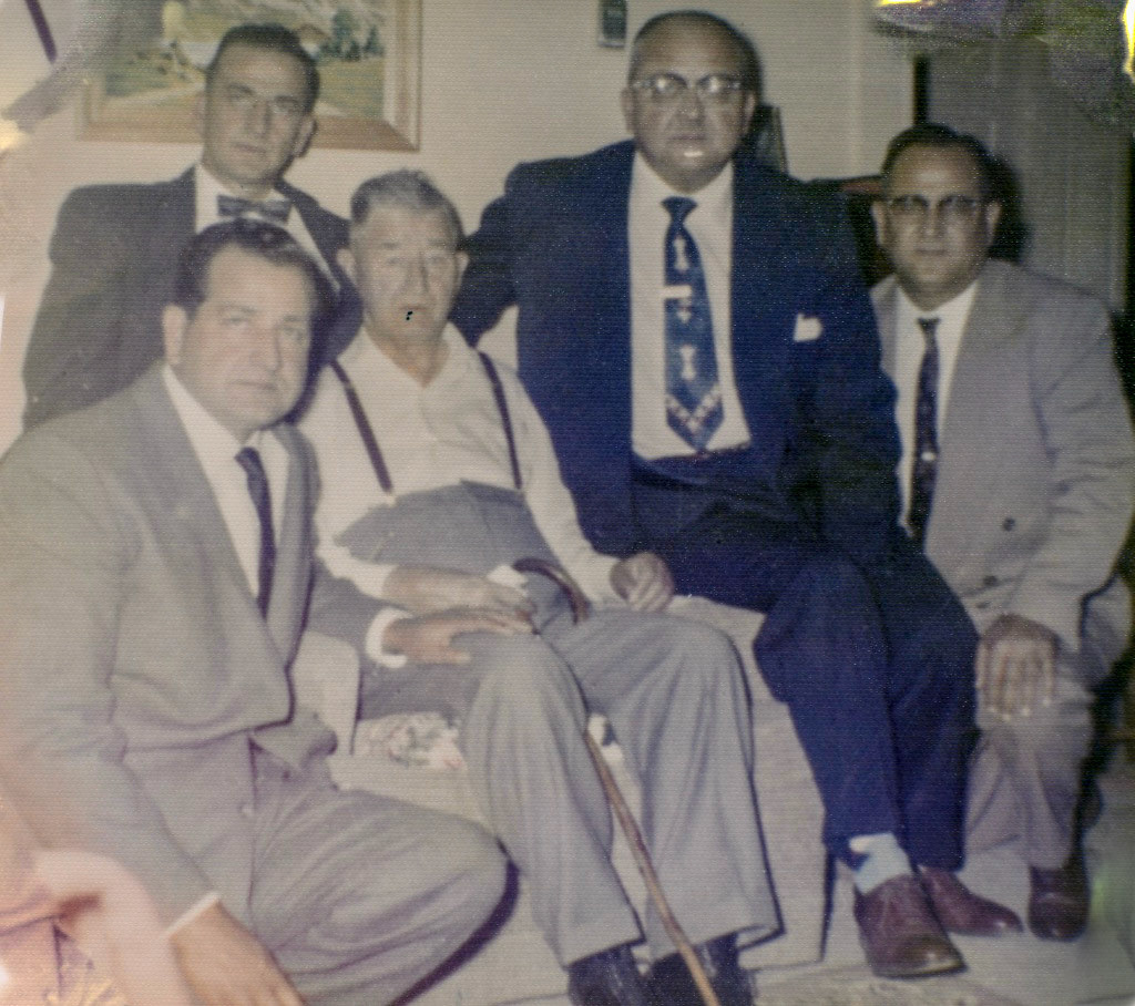 (R) Joe , Lester and Olon Rogers (F) Charles Rogers, James Barr