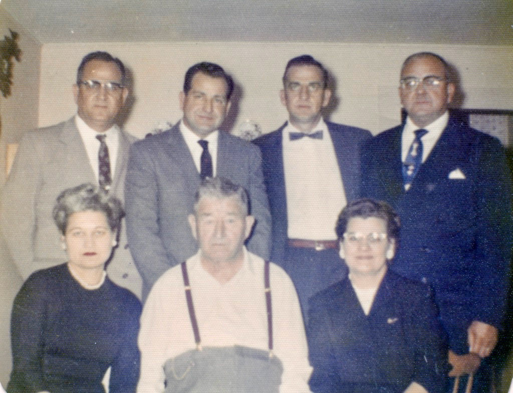 (R) Olon Rogers, Charles E Rogers, Joseph Rogers, Lester Rogers (F) Pearl Delk (Rogers), James Barr, Opal Rogers (Barr) c 1975 – Version 5