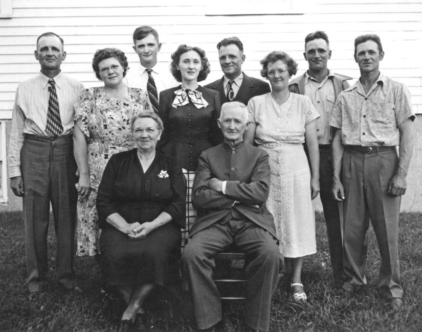 Shirley Schlotman Family Photo c 1946