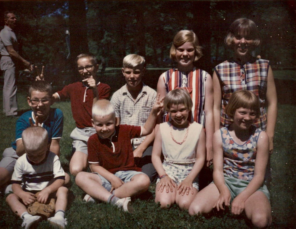 (R) Marc, Paul, Gary, Debbie, Diana Monson (F) Greg Rudolph, Jon, Vickie and Geralyn Monson c 1965