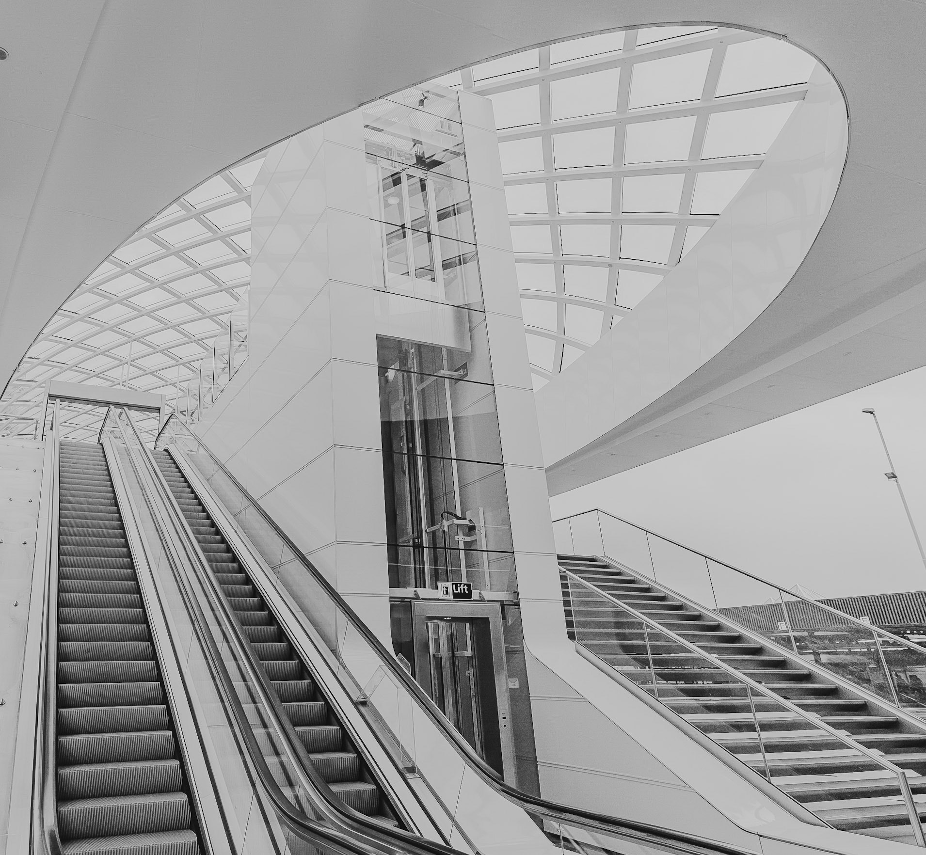 Central Station - Den Haag, The Netherlands (2017)