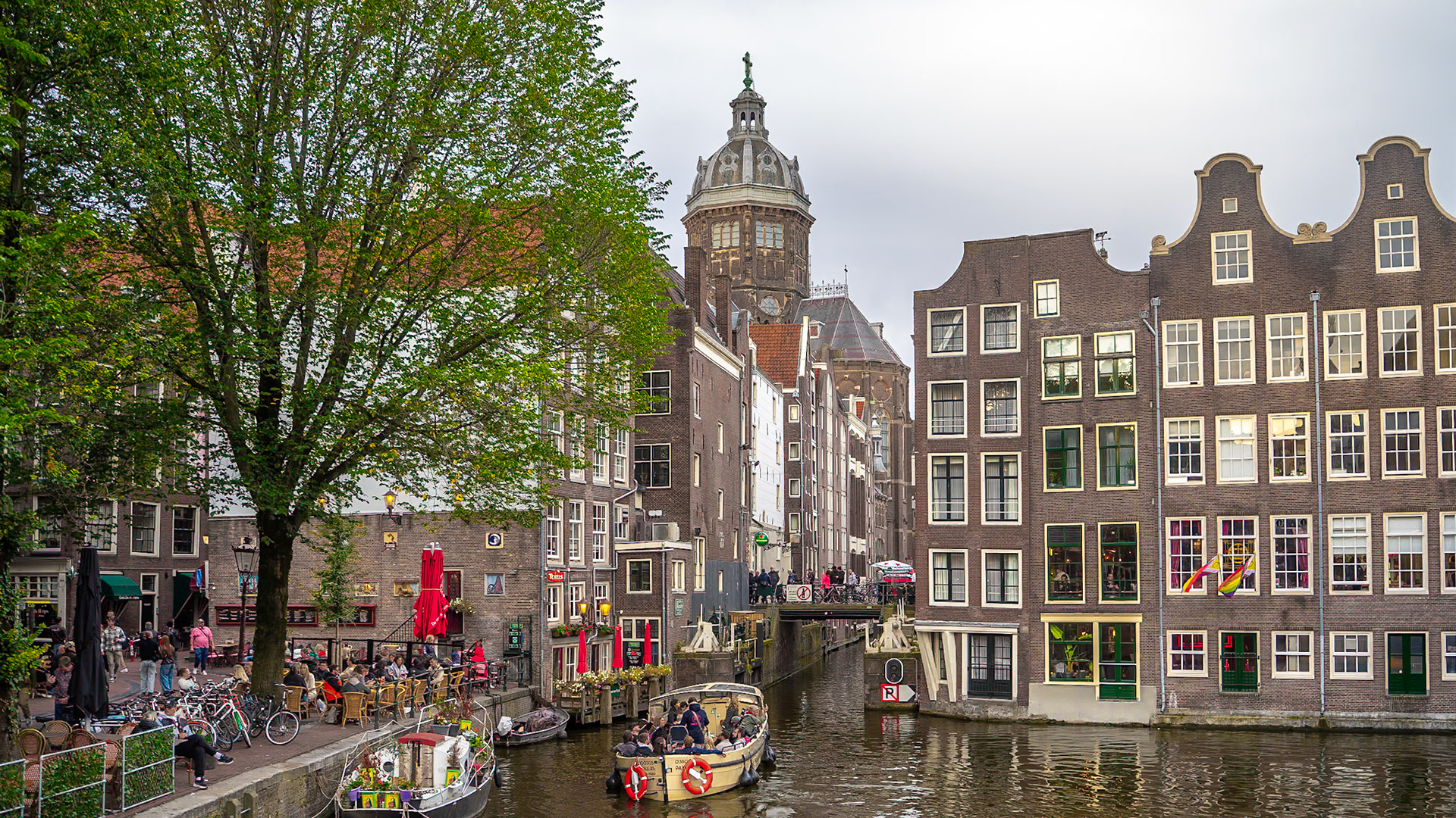 Oudezijds Voorburgwal - Amsterdam, The Netherlands (2024)