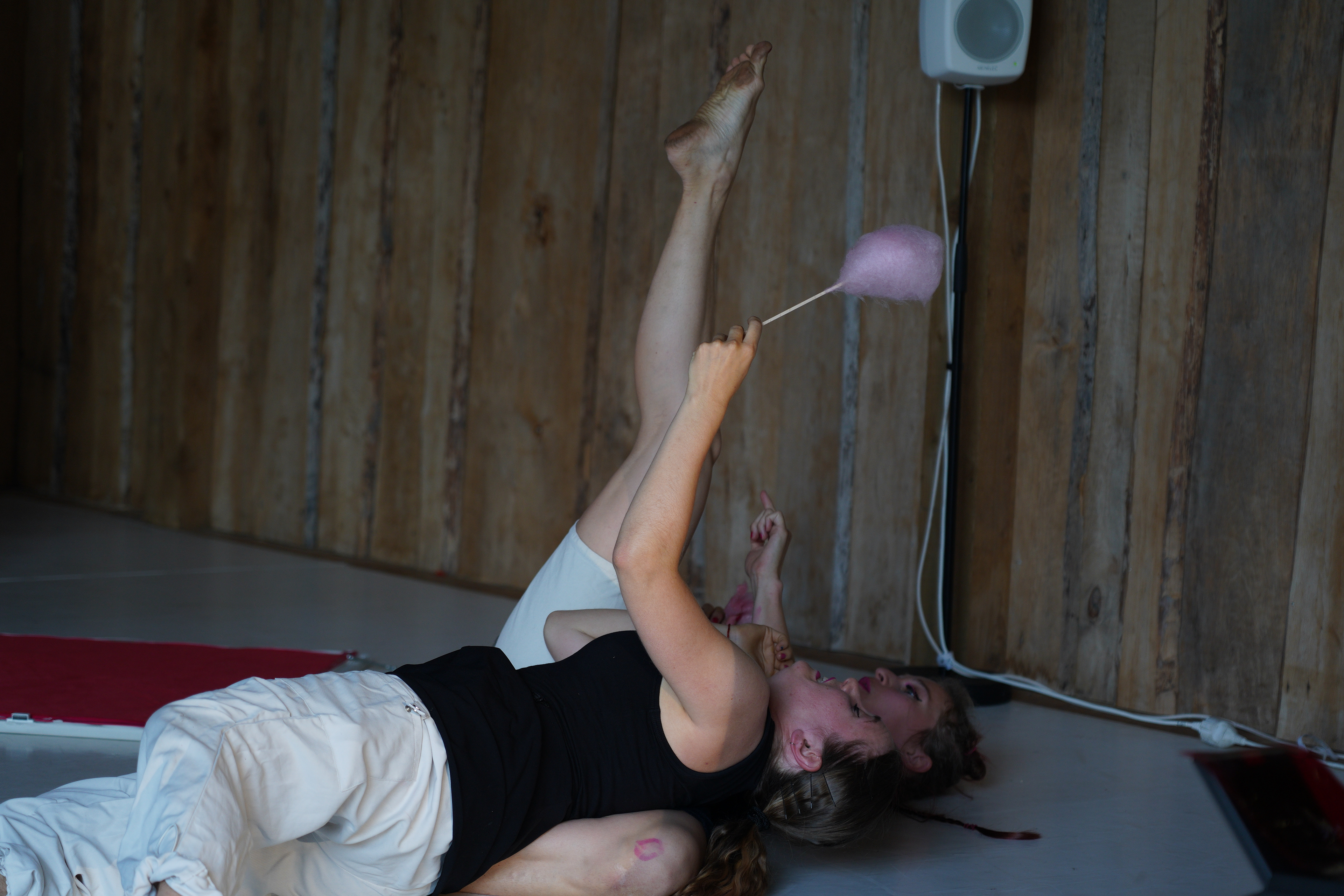 © Laoura Tsiati/ Lake Studios Berlin