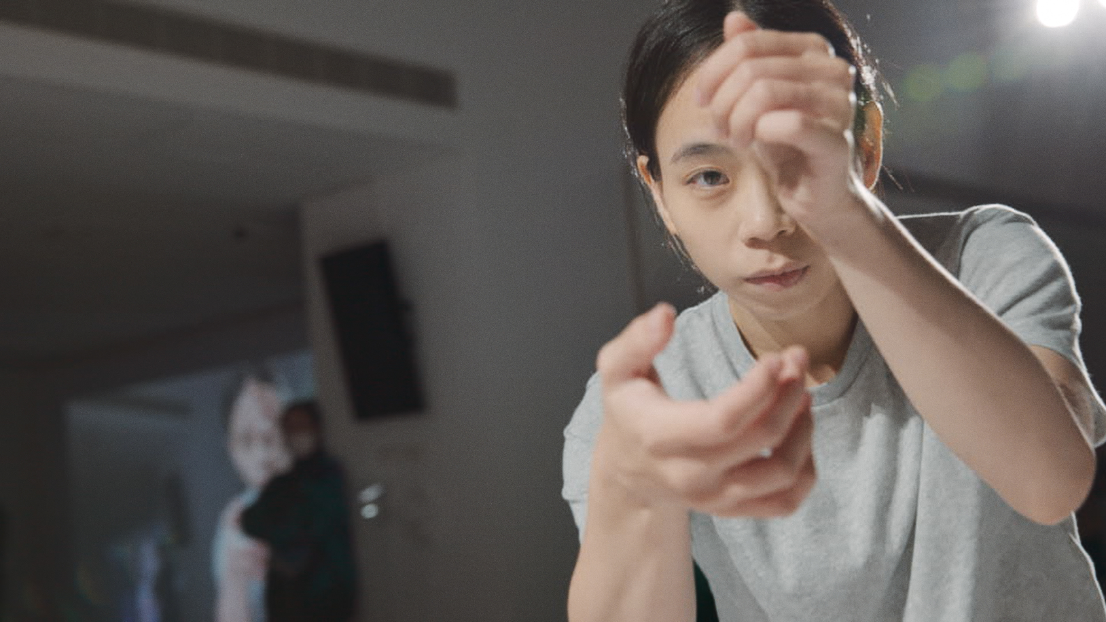 This is not a Dance Film, 2023, live performance at MoNTUE, 2022.12.14. Photo: 陳俊廷