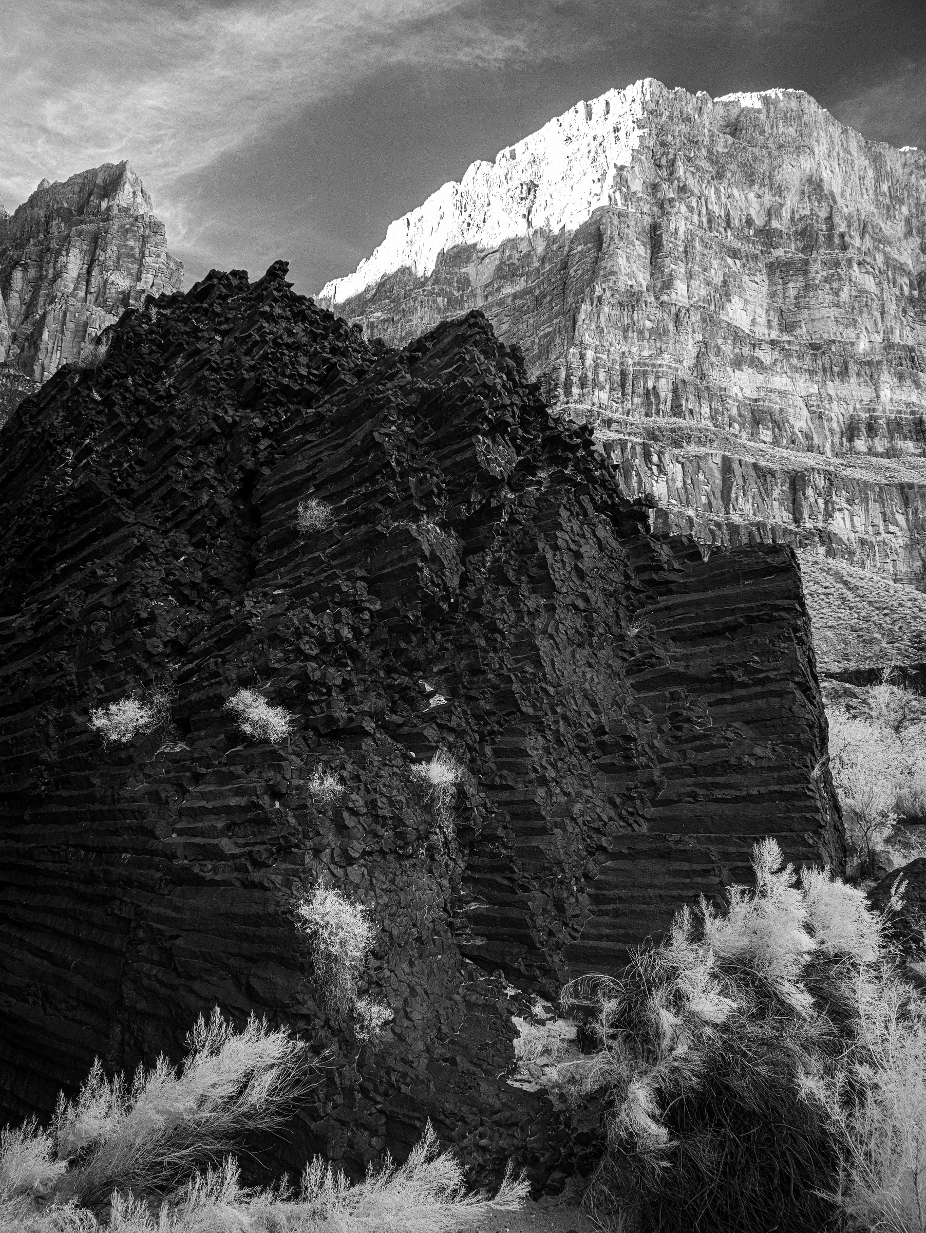 Basalt and Cliffs, River Mile 186.4