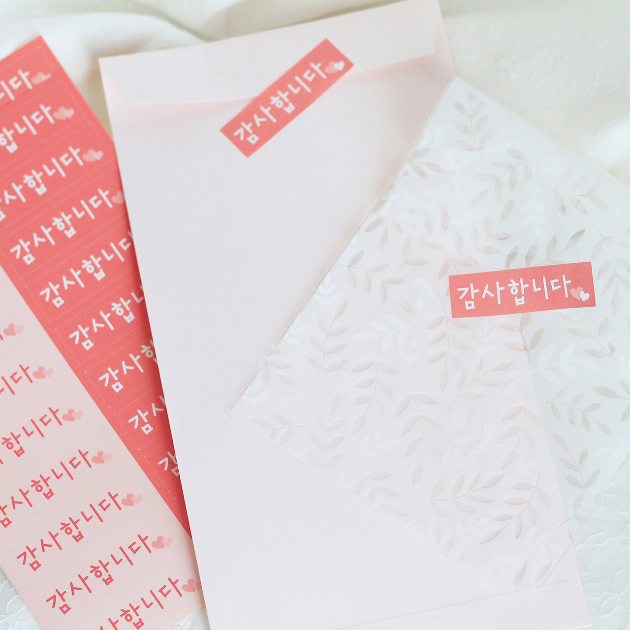 オリジナルフォントで制作した韓国語のシール