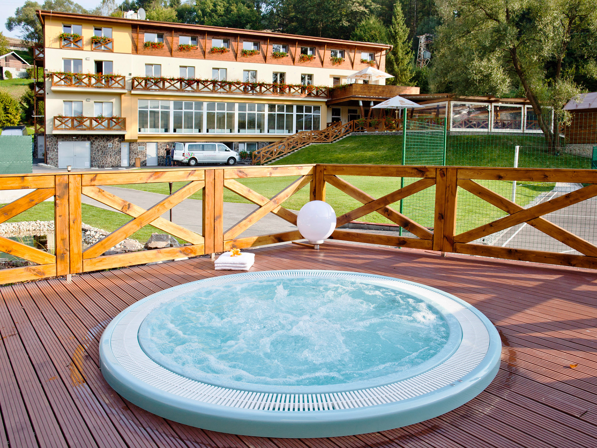 Relax Hotel Lesanka ***