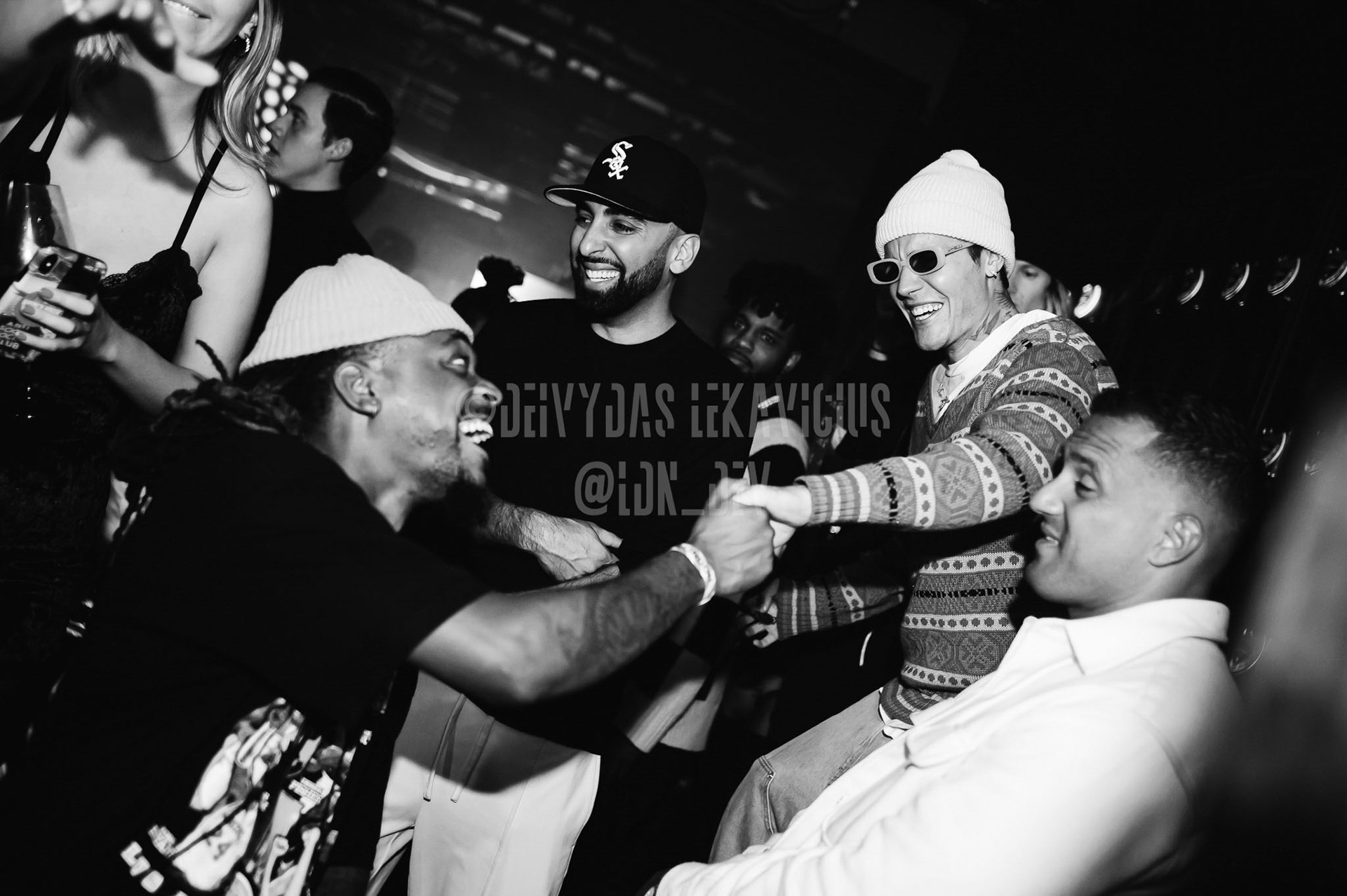 JUSTIN BIEBER