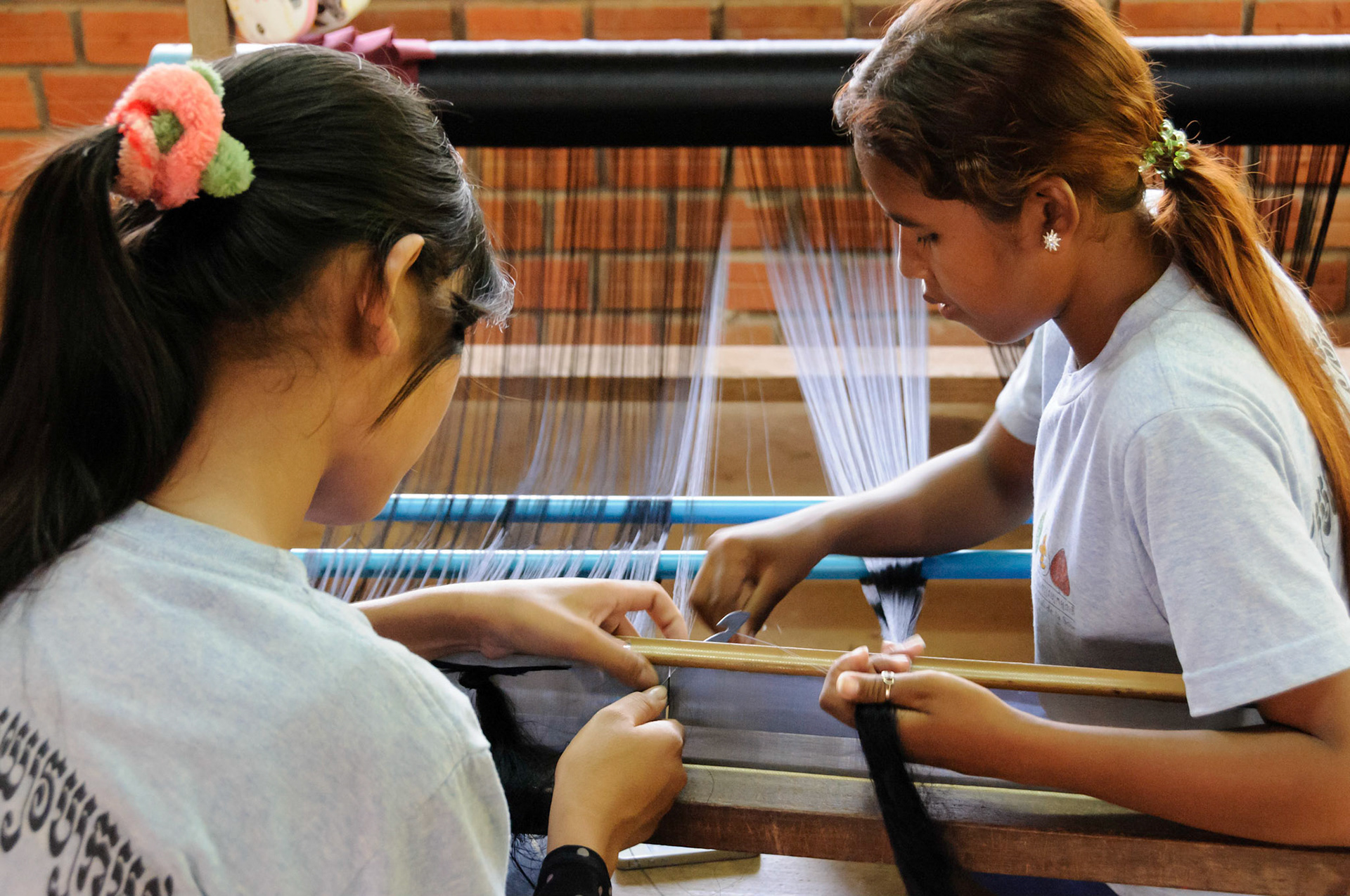 Artisans d'Angkor silk farm