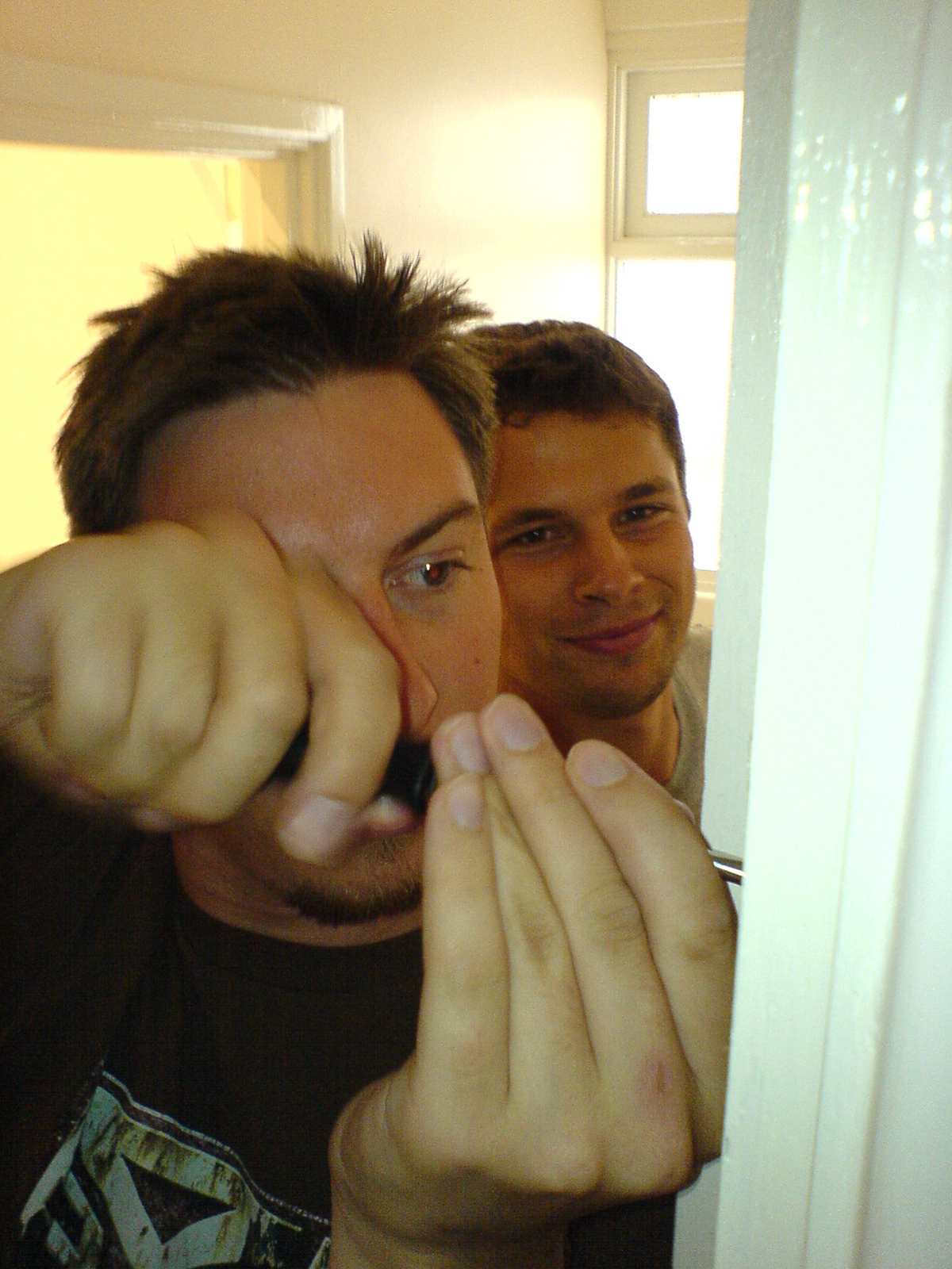 2005-11-28 - Various - 0106