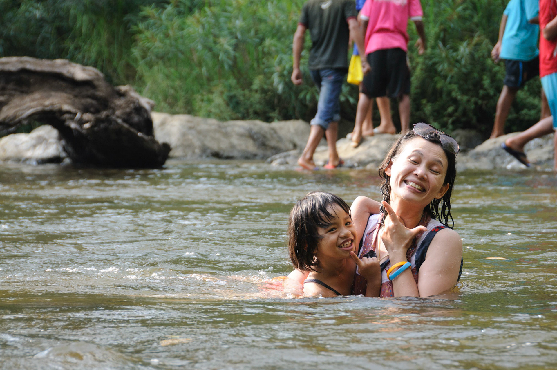 A goodbye 'Korean style' barbecue for Jo Stroud with some of the KRCH staff, at Songkalia