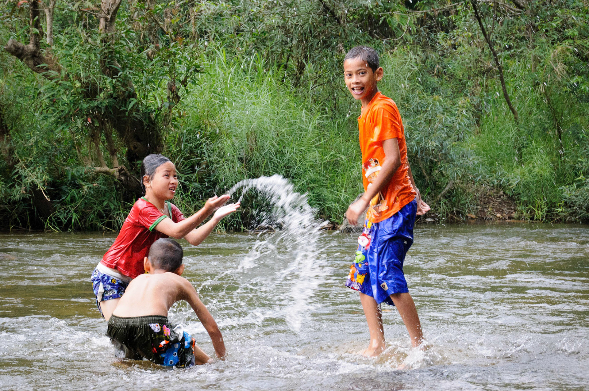 A goodbye 'Korean style' barbecue for Jo Stroud with some of the KRCH staff, at Songkalia