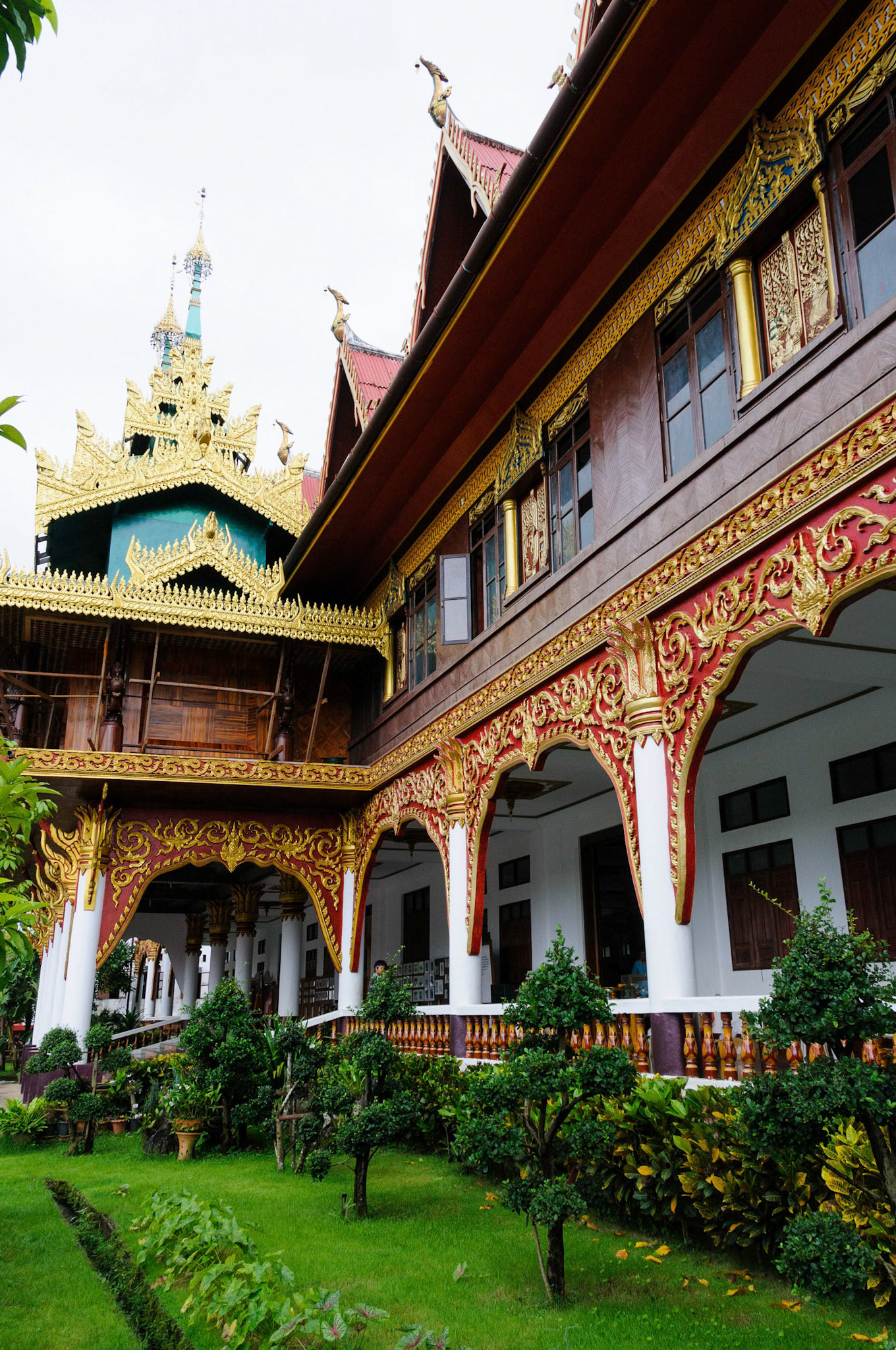 Wat Wang Wiwekaram, Sangklaburi