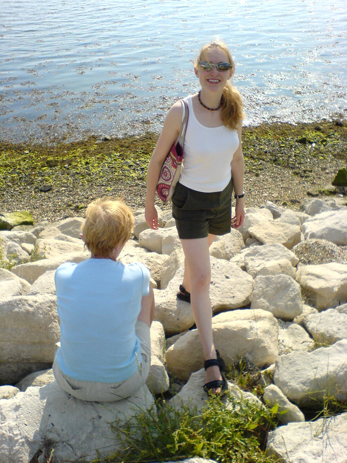 2005-11-28 - Various - 0035