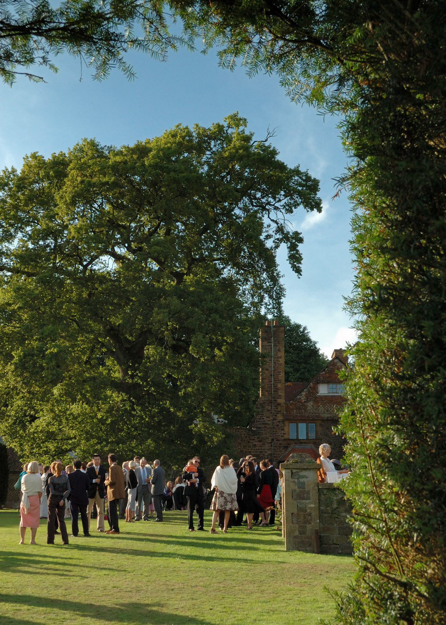 2006-09-02 - Sarah Wed - 0151 - CSH