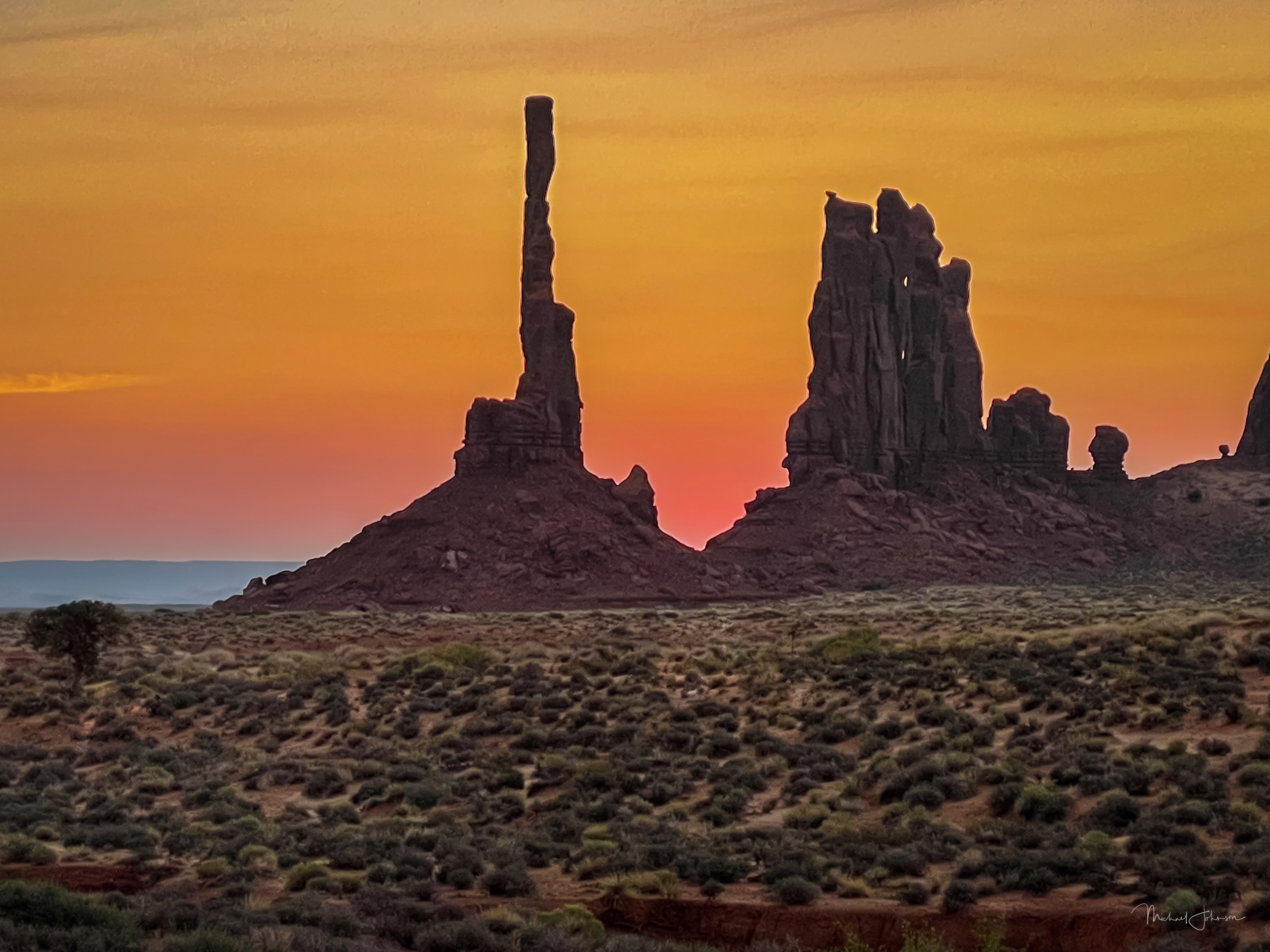 Monument Valley Sunrise - The Totem Pole