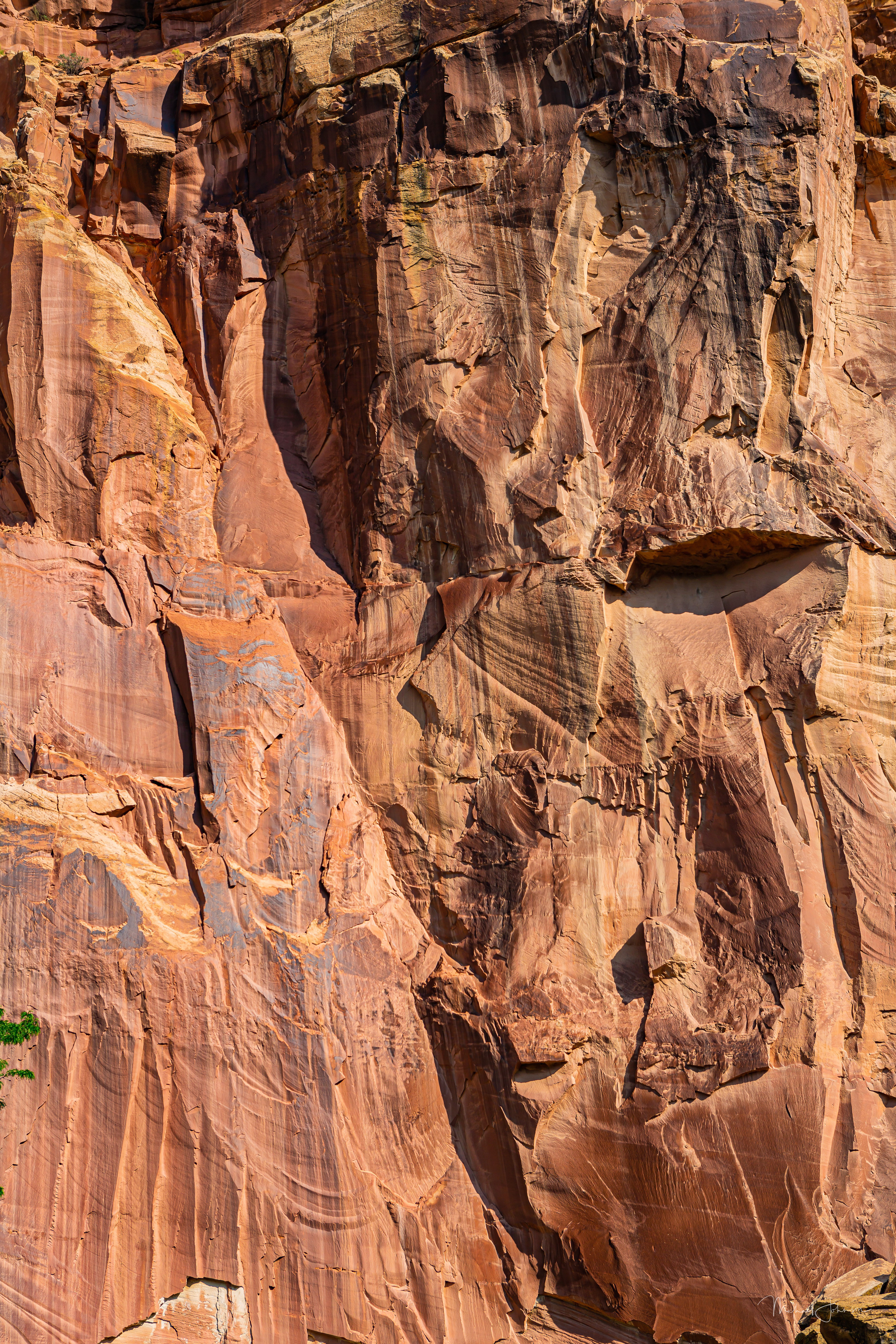 Capital Reef National Park - Scarface