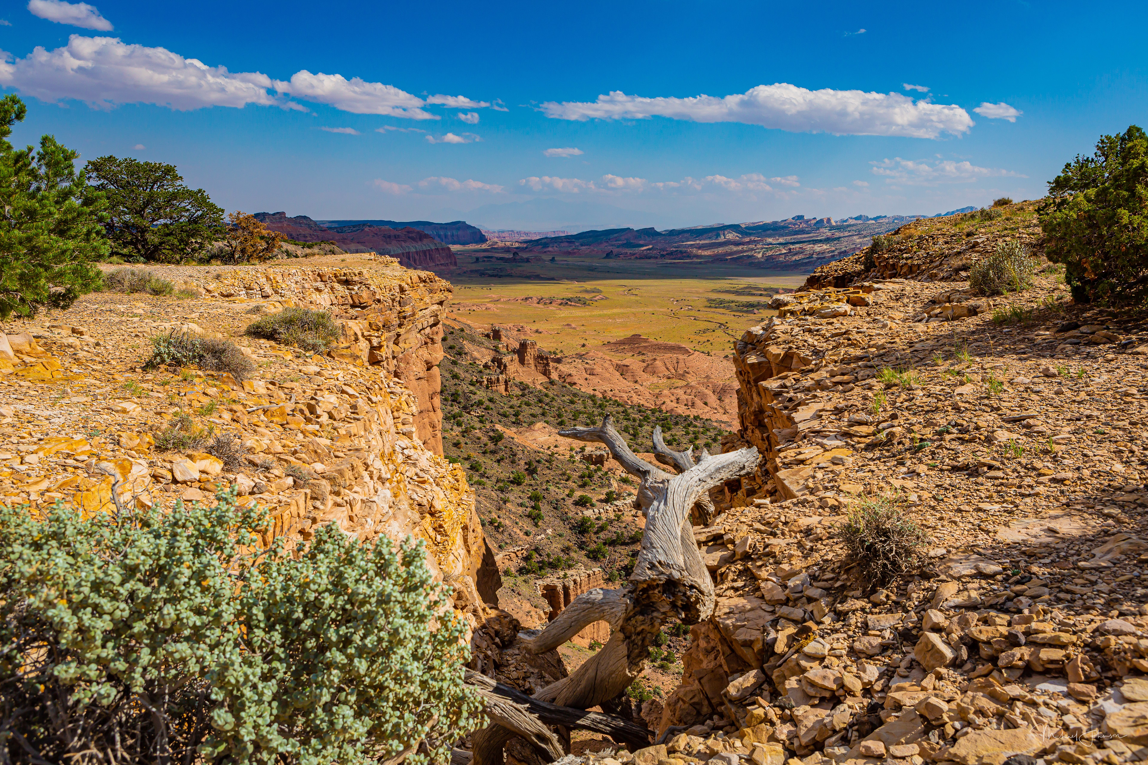Cathedral Valley - South Desert Overlook