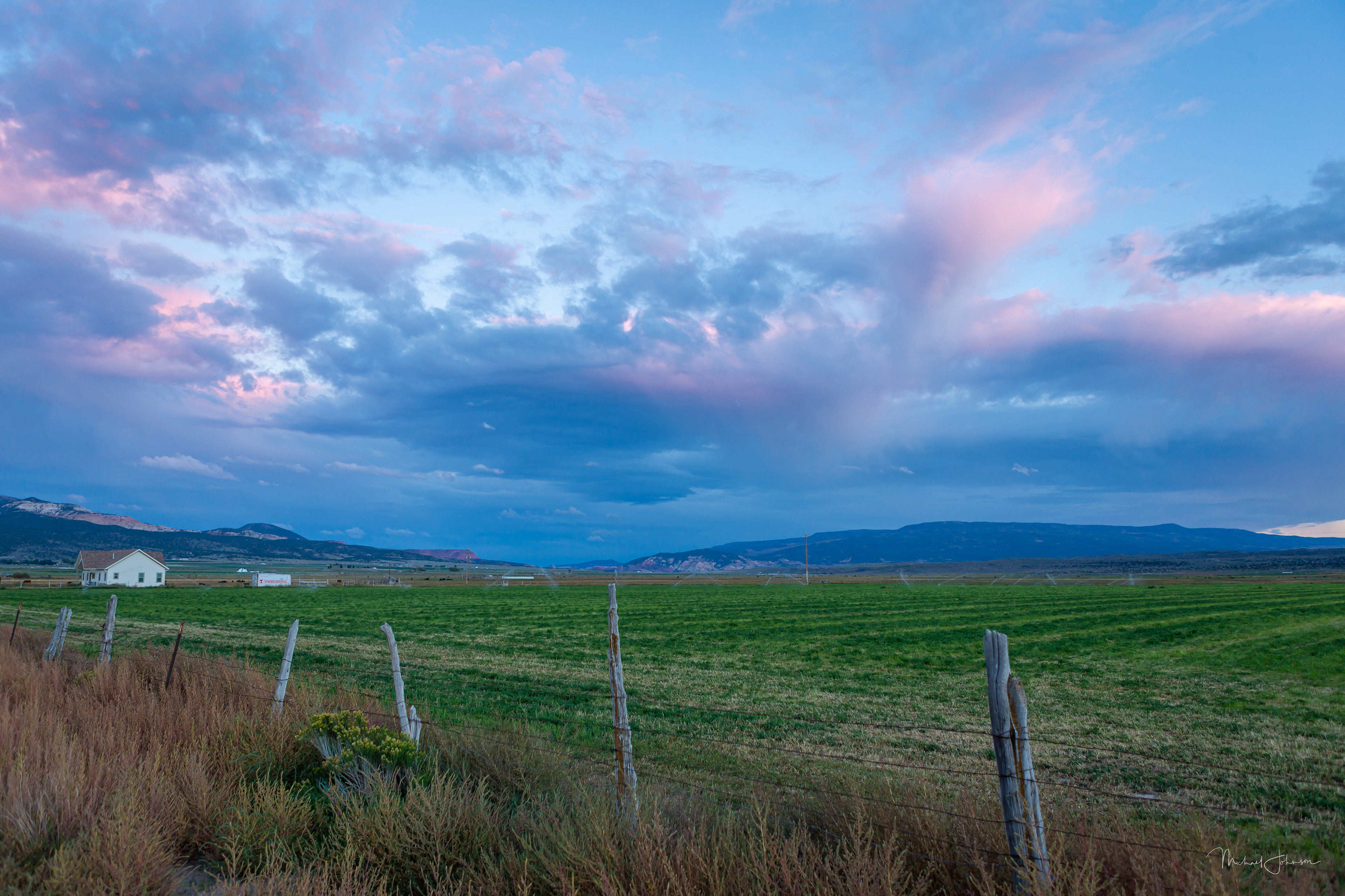 Capital Reef National Park - Sunset in Loa
