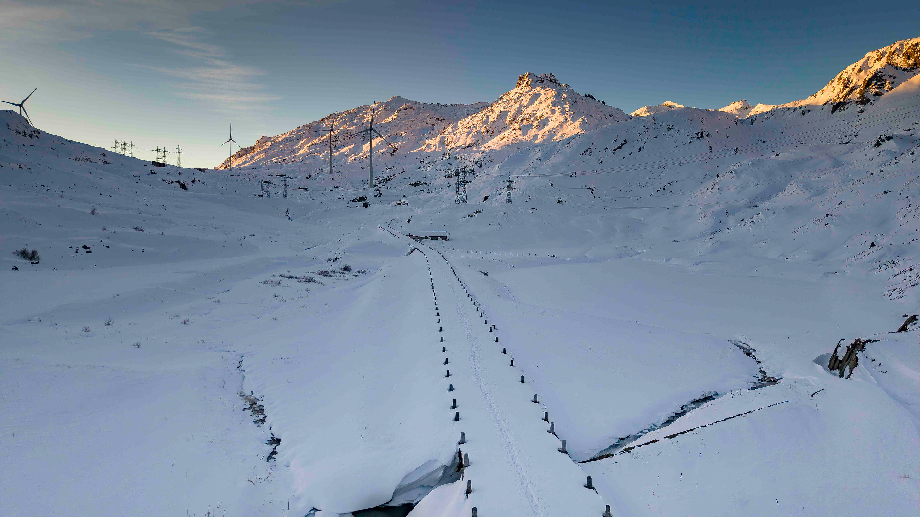 Alte Gotthardstrasse Richtung Pass