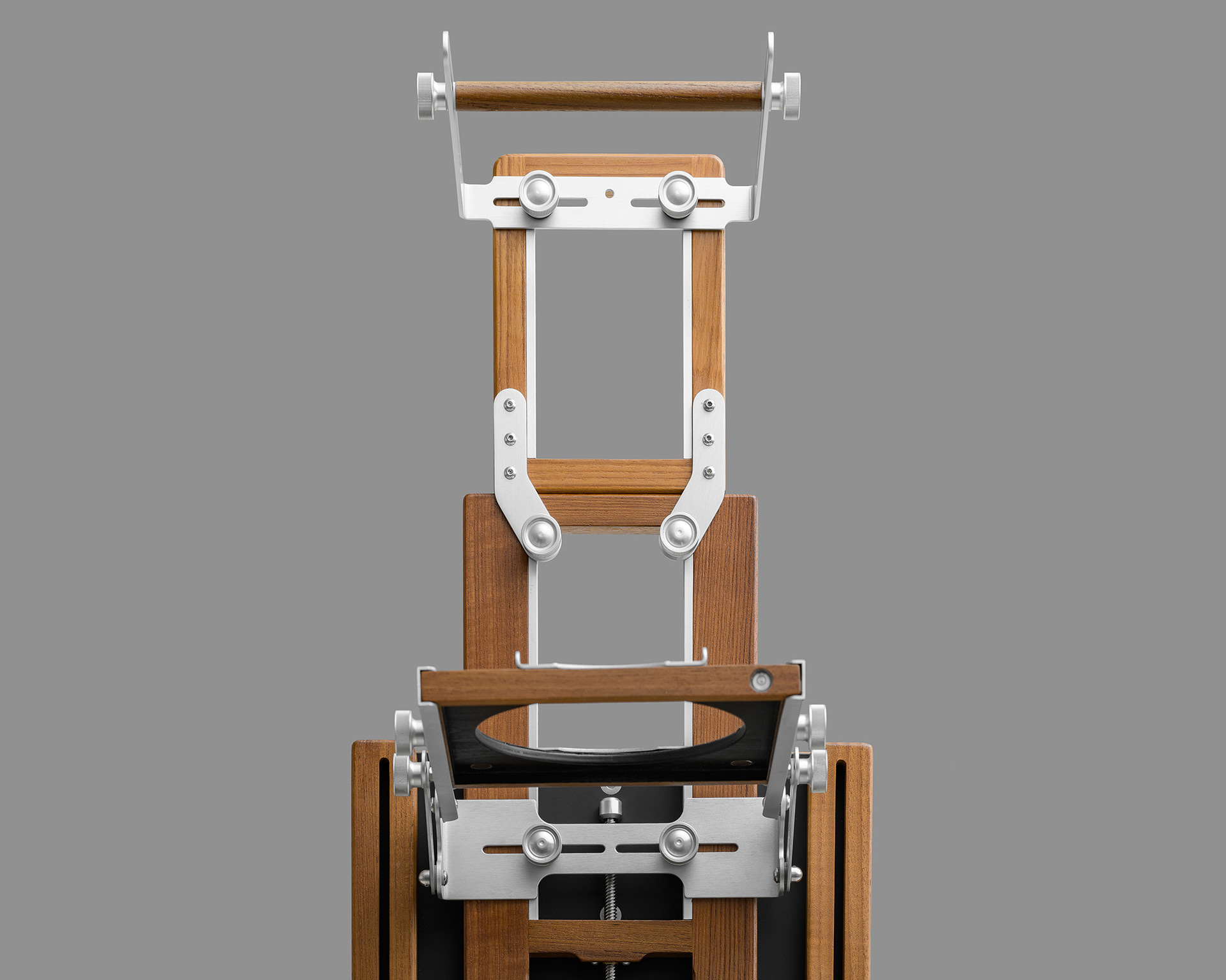 Extension board + lens support on camera